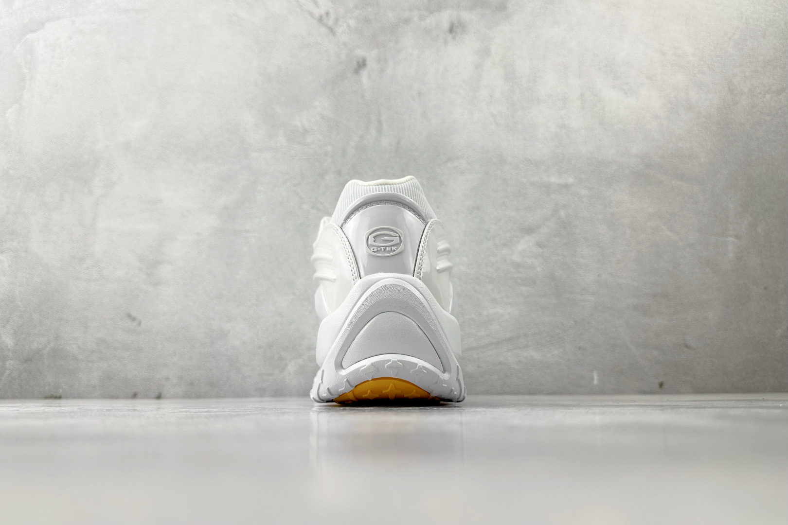 原版开发 NOCTA x Nike Hot Step 2 ”White” 白色 DZ7293-100 原版开发 NOCTA x Nike Hot Step 2 ”White” 白色 DZ7293-100