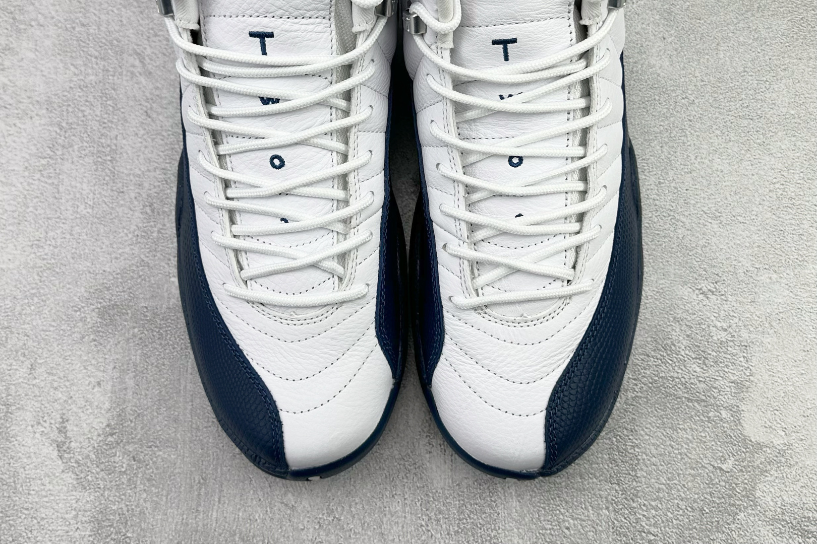 顶级完美复刻 Jordan Air Jordan 12 “French Blue 2.0”白蓝 CT8013-114 顶级完美复刻 Jordan Air Jordan 12 “French Blue 2.0”白蓝 CT8013-114