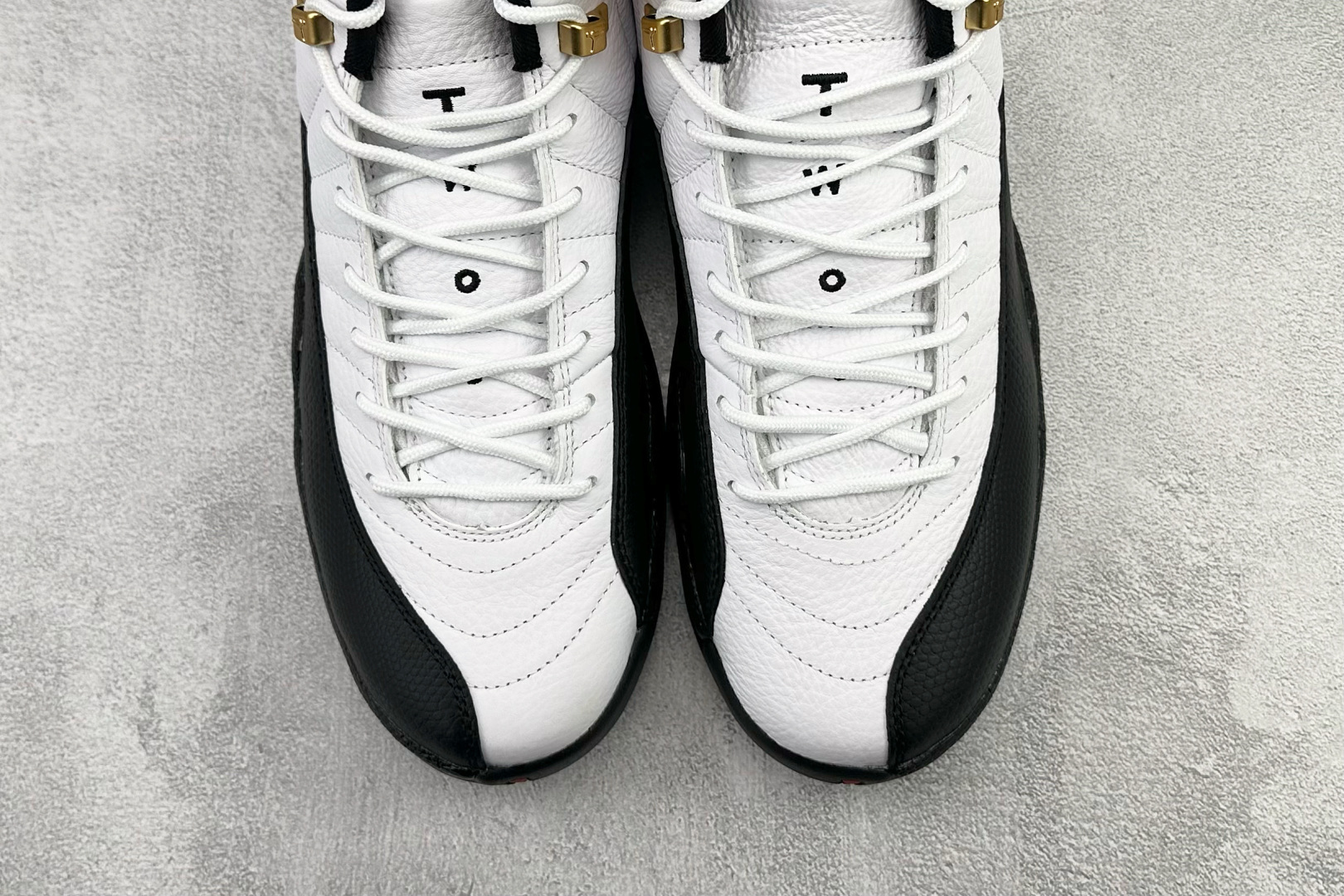 470 顶级完美复刻 Jordan Air Jordan 12 Retro Taxi白黑 CT8013-117-Chinese UA Cheap High Quatity Brand Clothes Bags handbags Sneakers wholesale wholesaler seller from China Factory suppliers Fashion Clothing Shoes best Quality Beautiful Price 470 顶级完美复刻 Jordan Air Jordan 12 Retro Taxi白黑 CT8013-117