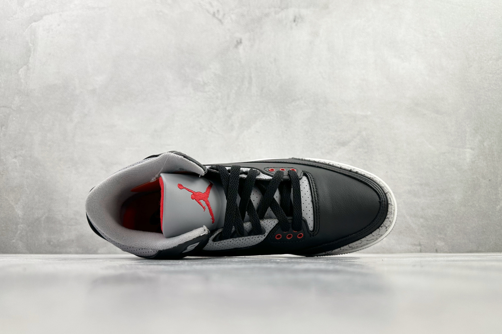 外贸专供 Jordan Air Jordan 3 Black Cement 黑色 DN3707-010 外贸专供 Jordan Air Jordan 3 Black Cement 黑色 DN3707-010