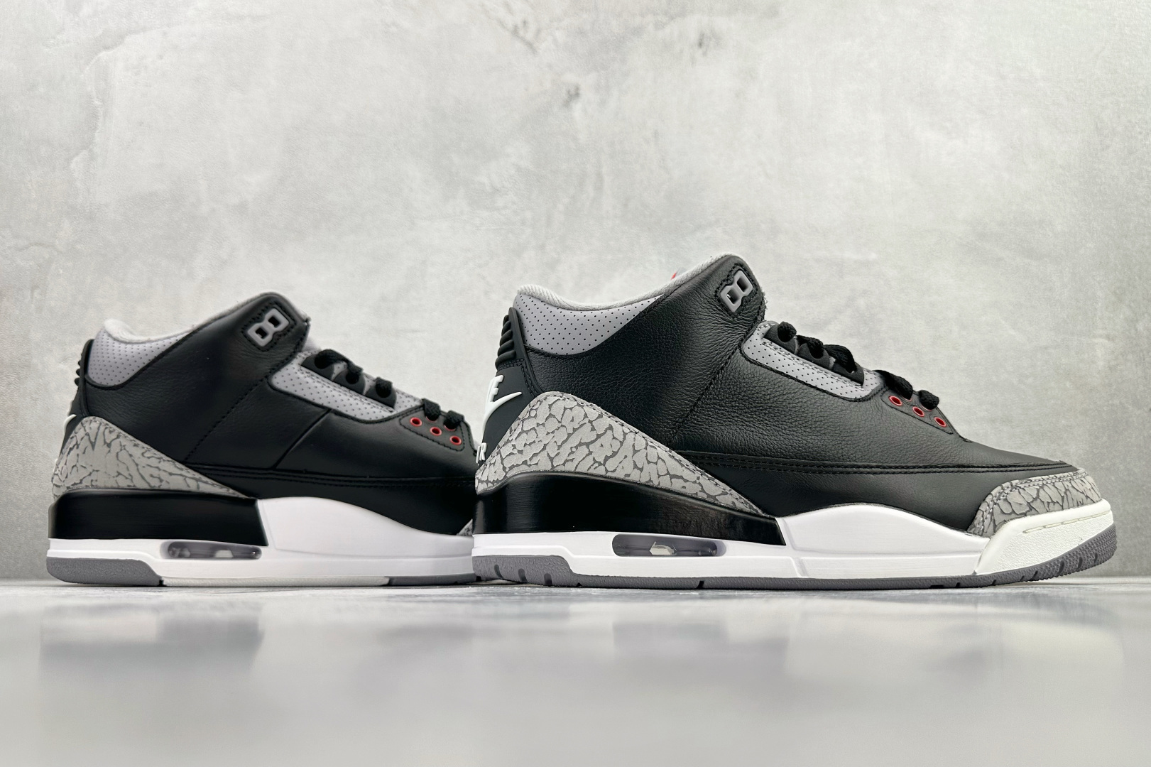 外贸专供 Jordan Air Jordan 3 Black Cement 黑色 DN3707-010 外贸专供 Jordan Air Jordan 3 Black Cement 黑色 DN3707-010