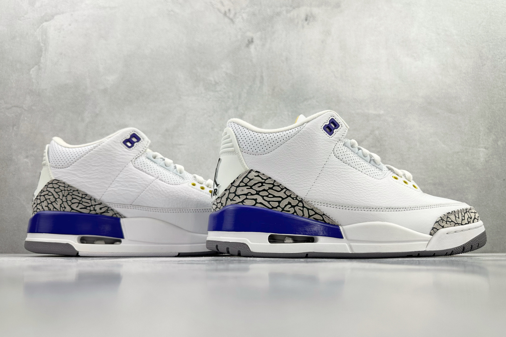 420 外贸专供 Jordan Air Jordan 3 Retro 白黄紫 869802-907-Chinese UA Cheap High Quatity Brand Clothes Bags handbags Sneakers wholesale wholesaler seller from China Factory suppliers Fashion Clothing Shoes best Quality Beautiful Price 420 外贸专供 Jordan Air Jordan 3 Retro 白黄紫 869802-907