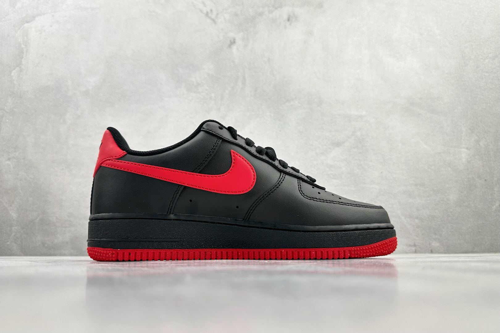 170 Nike Air Force 1'07 黑红 FJ4146-002-Chinese UA Cheap High Quatity Brand Clothes Bags handbags Sneakers wholesale wholesaler seller from China Factory suppliers Fashion Clothing Shoes best Quality Beautiful Price 170 Nike Air Force 1'07 黑红 FJ4146-002