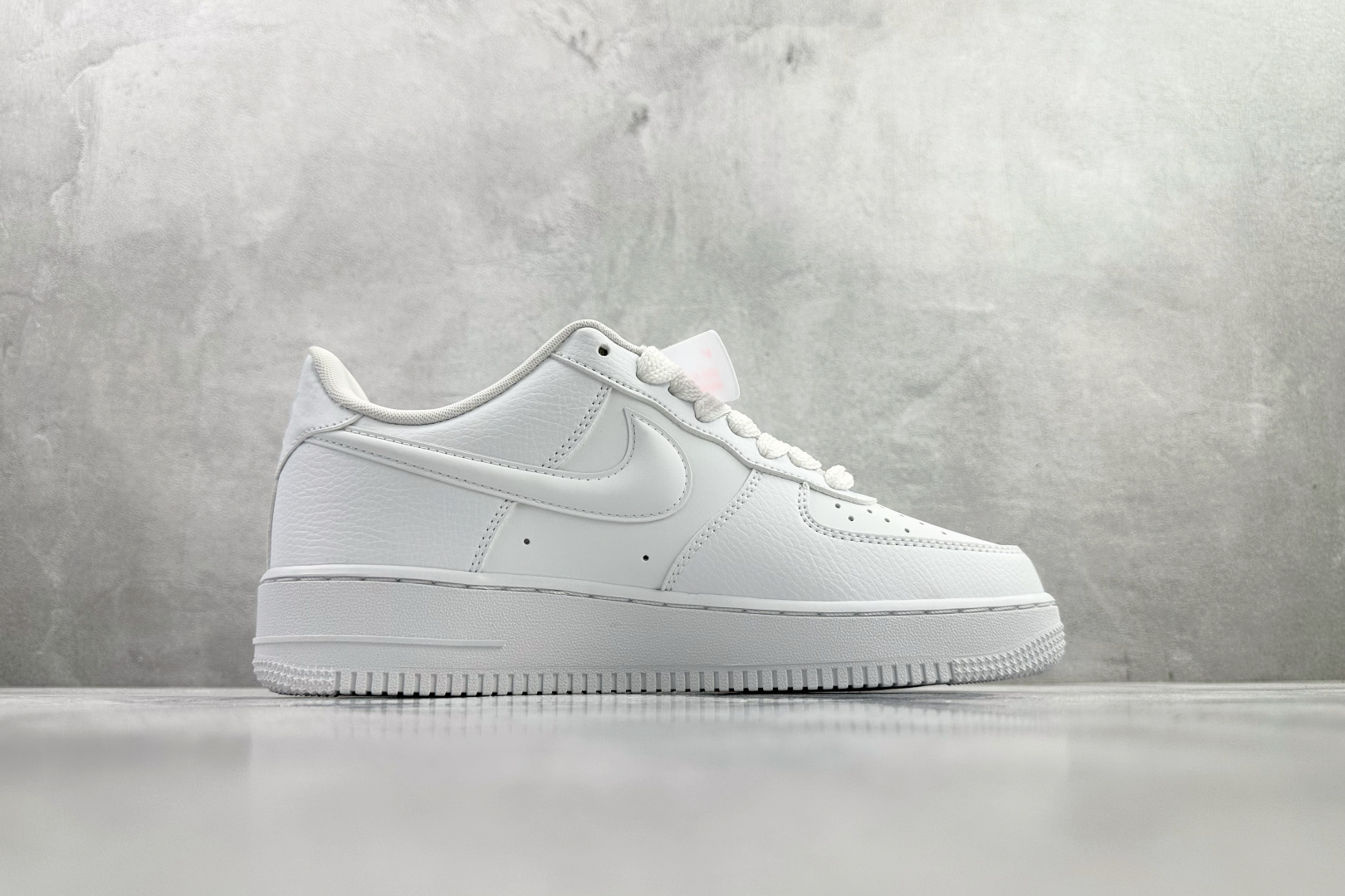 200 Nike Air Force 1 '07 白色 HF2014-100-Chinese UA Cheap High Quatity Brand Clothes Bags handbags Sneakers wholesale wholesaler seller from China Factory suppliers Fashion Clothing Shoes best Quality Beautiful Price 200 Nike Air Force 1 '07 白色 HF2014-100