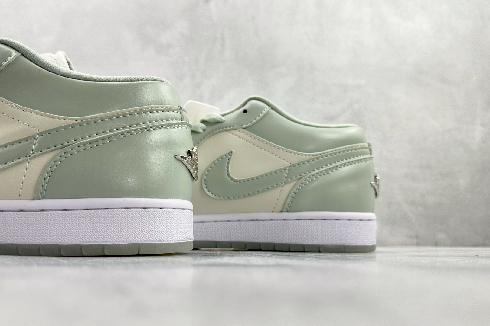 210 平台爆款 Jordan Air Jordan 1 绿色 HF4078-100