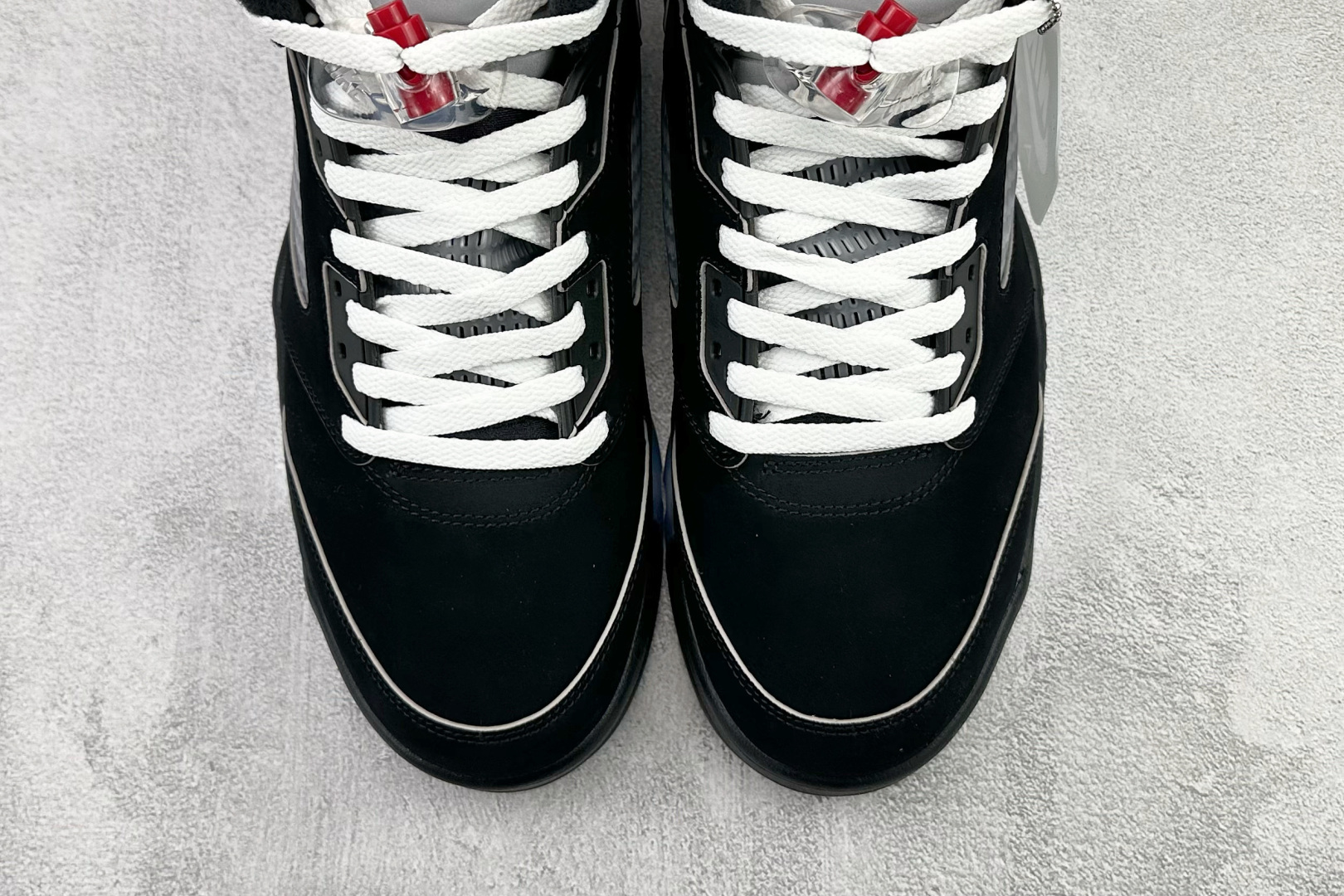 顶级完美复刻 Jordan Air Jordan 5 “BLACK METALLIC REIMAGINED” 黑色 HF3975-001 顶级完美复刻 Jordan Air Jordan 5 “BLACK METALLIC REIMAGINED” 黑色 HF3975-001
