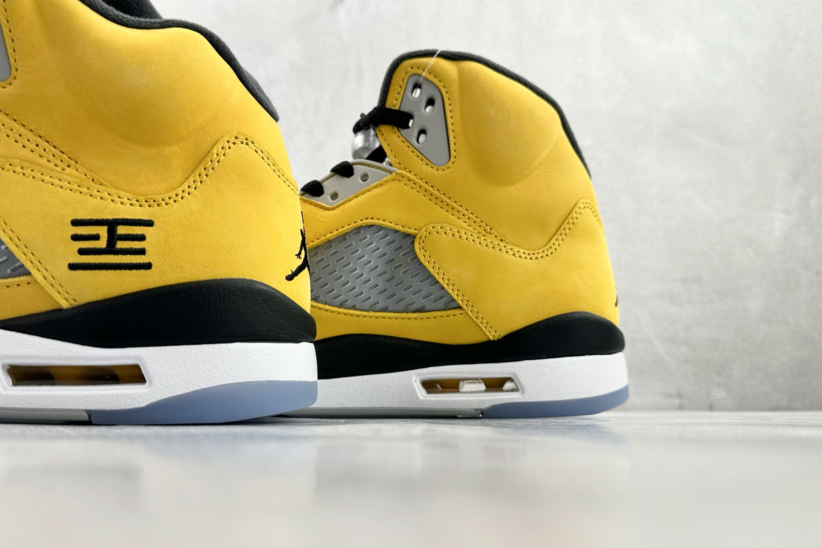 470 顶级完美复刻 Jordan Air Jordan 5 Retro“Tokyo”东京限定(2025) 黄色 IO3372-700-Chinese UA Cheap High Quatity Brand Clothes Bags handbags Sneakers wholesale wholesaler seller from China Factory suppliers Fashion Clothing Shoes best Quality Beautiful Price 470 顶级完美复刻 Jordan Air Jordan 5 Retro“Tokyo”东京限定(2025) 黄色 IO3372-700