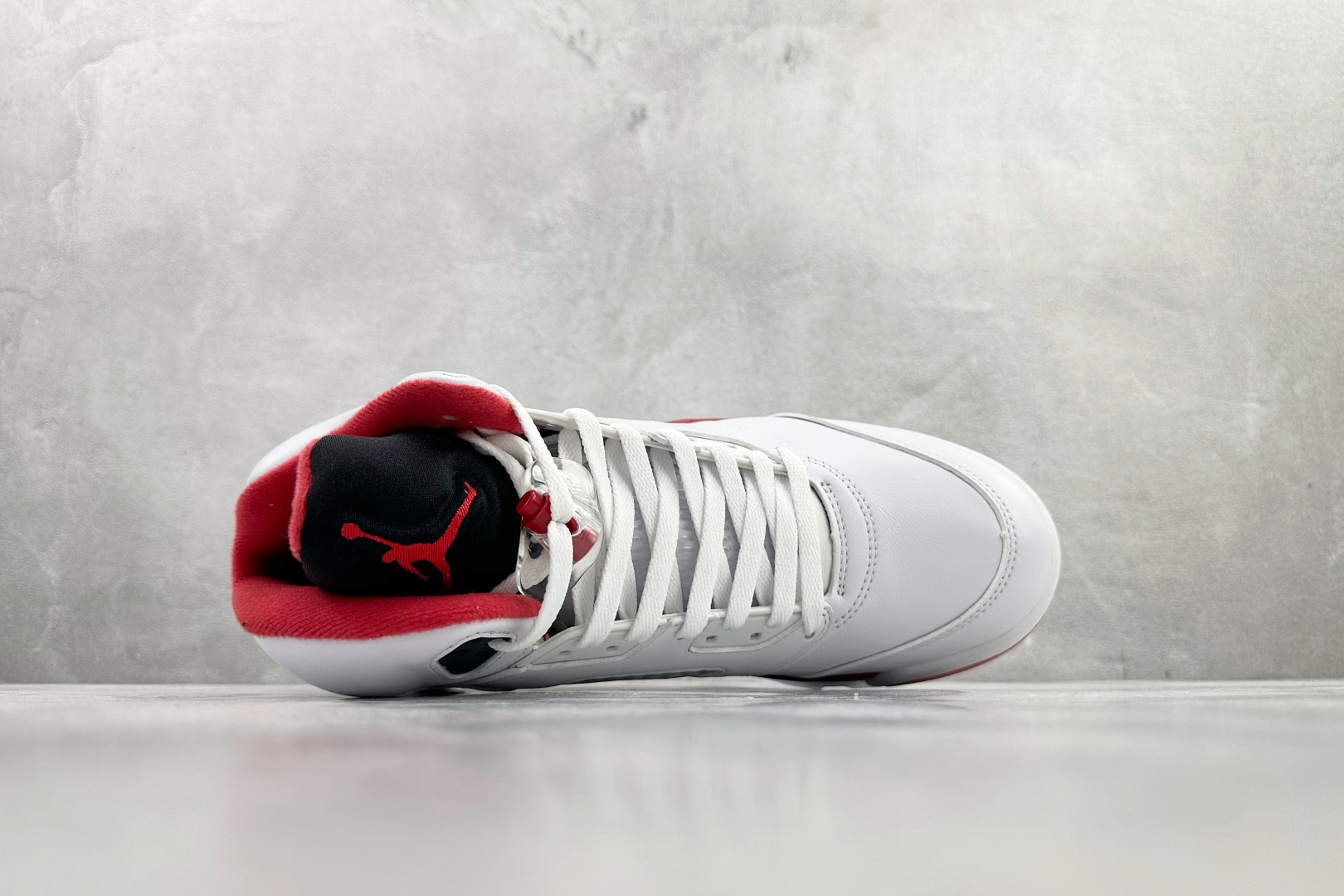 470 顶级完美复刻 Jordan Air Jordan 5 Fire Red Black Tongue 白红 2025年版 HQ7978-101-Chinese UA Cheap High Quatity Brand Clothes Bags handbags Sneakers wholesale wholesaler seller from China Factory suppliers Fashion Clothing Shoes best Quality Beautiful Price 470 顶级完美复刻 Jordan Air Jordan 5 Fire Red Black Tongue 白红 2025年版 HQ7978-101