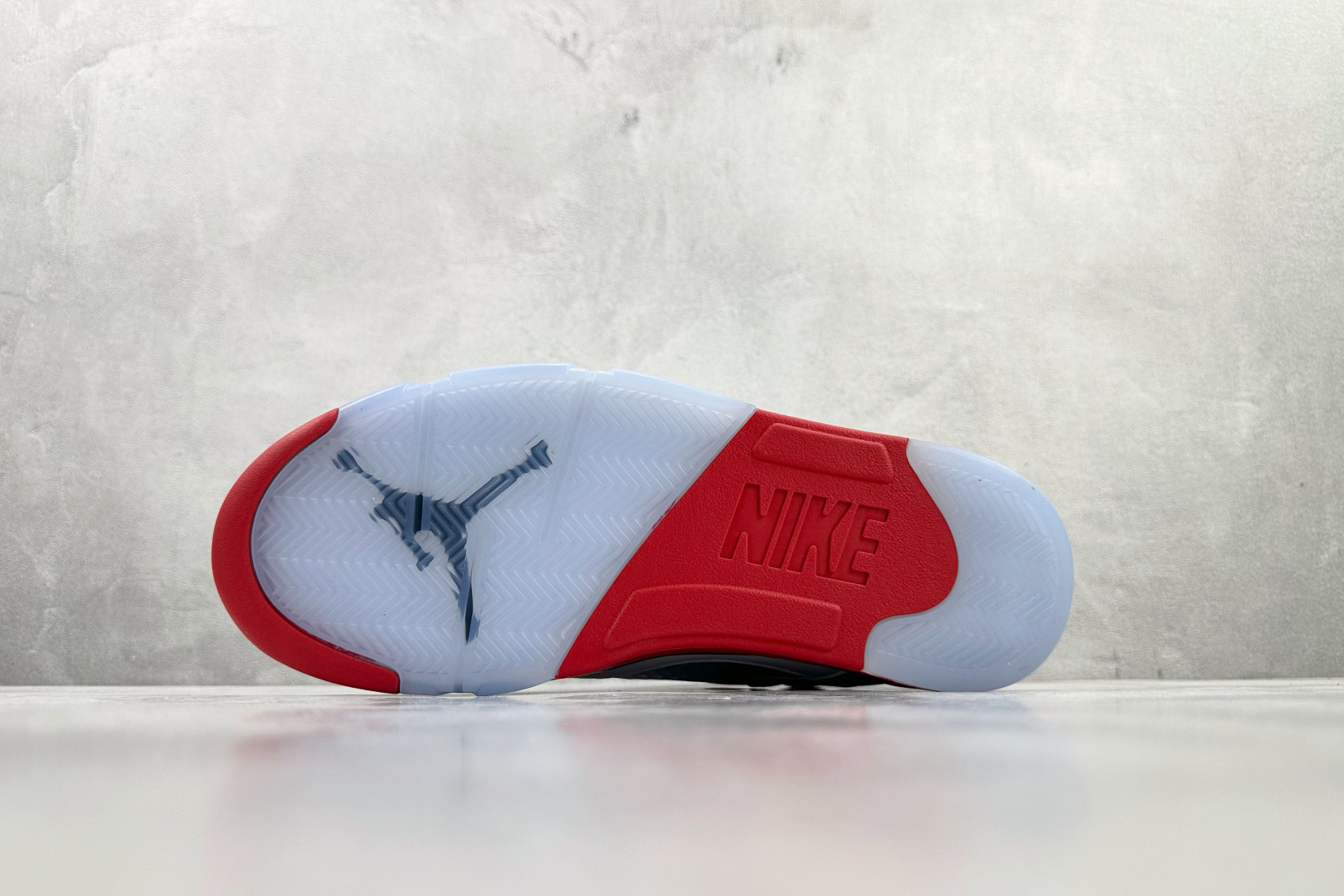470 顶级完美复刻 Jordan Air Jordan 5 Fire Red Black Tongue 白红 2025年版 HQ7978-101-Chinese UA Cheap High Quatity Brand Clothes Bags handbags Sneakers wholesale wholesaler seller from China Factory suppliers Fashion Clothing Shoes best Quality Beautiful Price 470 顶级完美复刻 Jordan Air Jordan 5 Fire Red Black Tongue 白红 2025年版 HQ7978-101