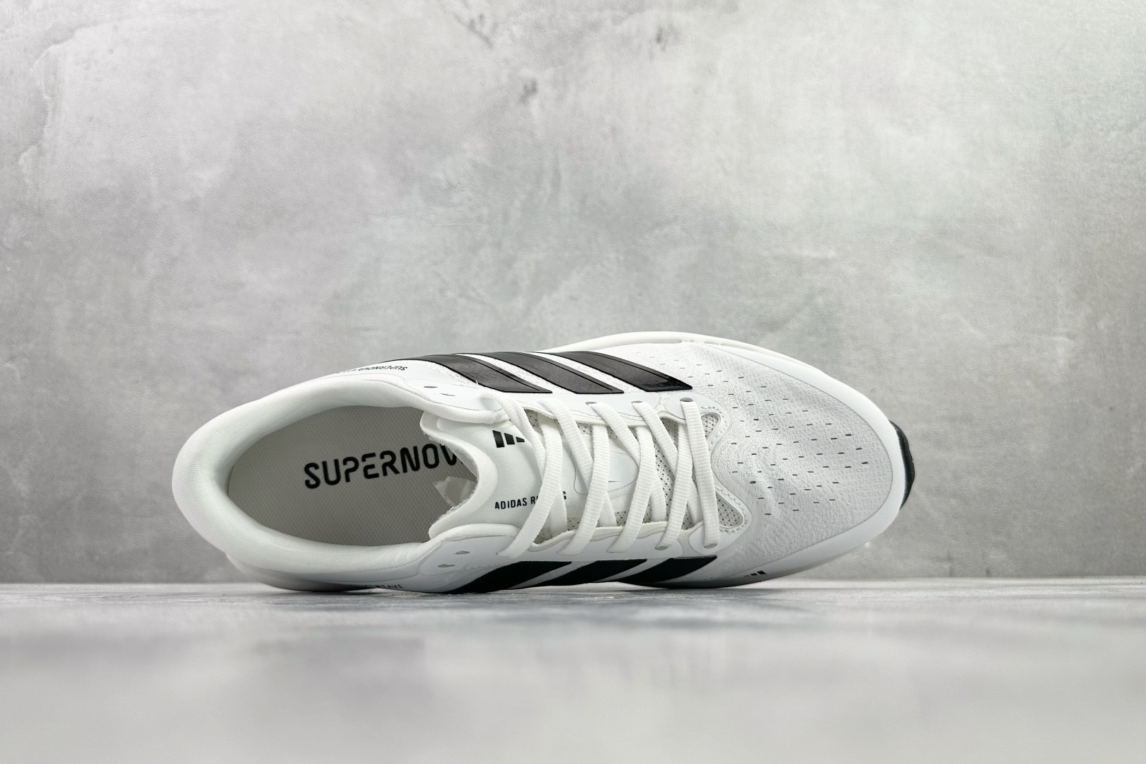 200 出口订单 Adidas Supernova Solution 3 M 白黑 KK1201-Chinese UA Cheap High Quatity Brand Clothes Bags handbags Sneakers wholesale wholesaler seller from China Factory suppliers Fashion Clothing Shoes best Quality Beautiful Price 200 出口订单 Adidas Supernova Solution 3 M 白黑 KK1201