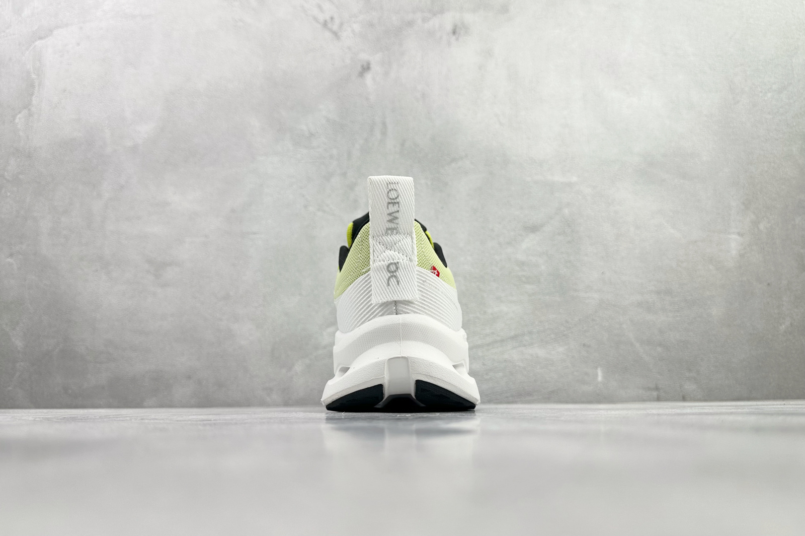 LOEWE x On昂跑 Cloudtilt 2 黄白 3ME1069 LOEWE x On昂跑 Cloudtilt 2 黄白 3ME1069