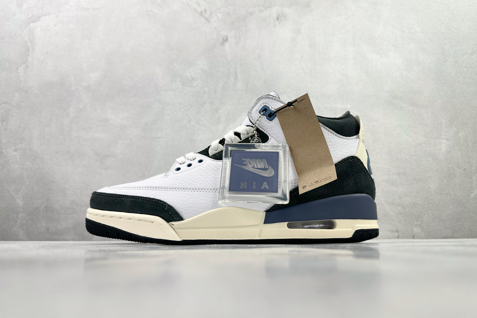 440 外贸专供 A Ma Maniére x Jordan Air Jordan 3 DIFFUSED BLUE 白蓝色 HV8571-100-Chinese UA Cheap High Quatity Brand Clothes Bags handbags Sneakers wholesale wholesaler seller from China Factory suppliers Fashion Clothing Shoes best Quality Beautiful Price 440 外贸专供 A Ma Maniére x Jordan Air Jordan 3 DIFFUSED BLUE 白蓝色 HV8571-100