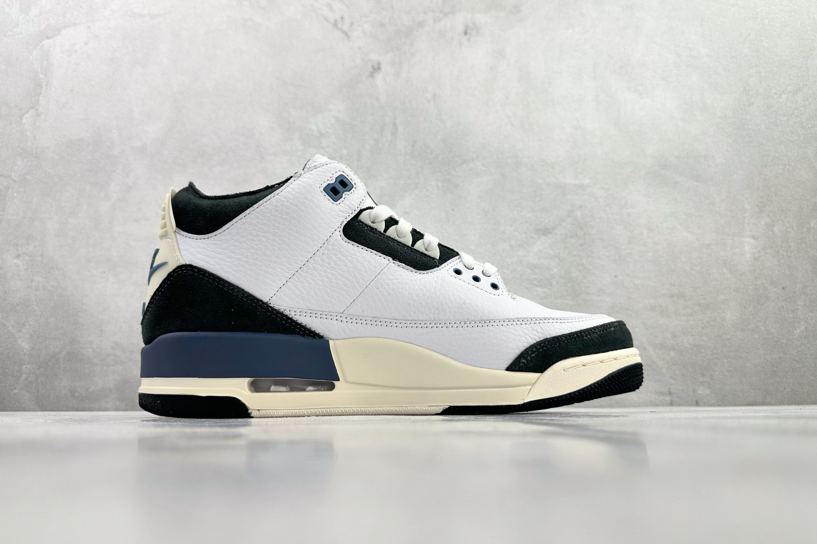 440 外贸专供 A Ma Maniére x Jordan Air Jordan 3 DIFFUSED BLUE 白蓝色 HV8571-100-Chinese UA Cheap High Quatity Brand Clothes Bags handbags Sneakers wholesale wholesaler seller from China Factory suppliers Fashion Clothing Shoes best Quality Beautiful Price 440 外贸专供 A Ma Maniére x Jordan Air Jordan 3 DIFFUSED BLUE 白蓝色 HV8571-100