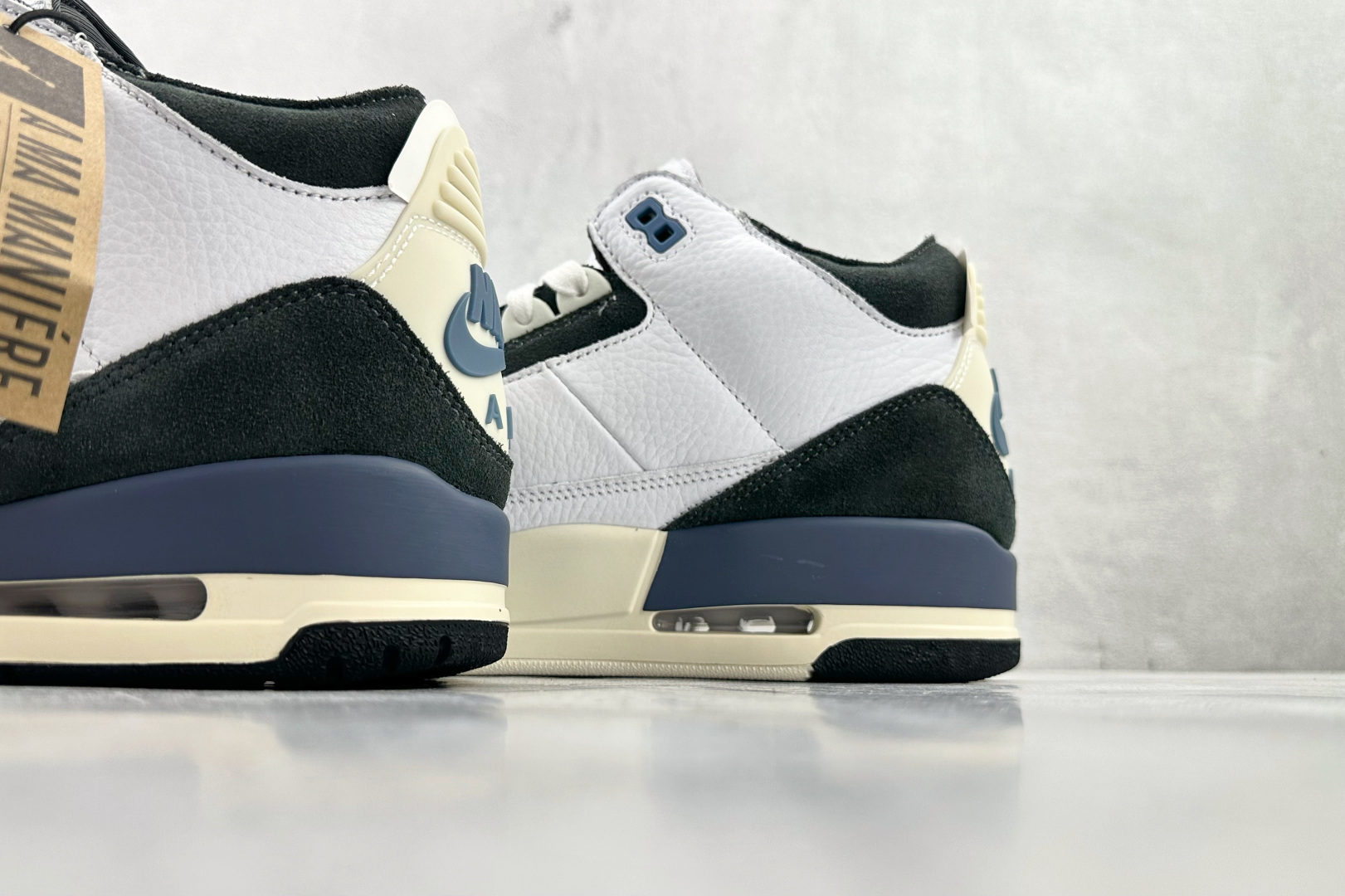 440 外贸专供 A Ma Maniére x Jordan Air Jordan 3 DIFFUSED BLUE 白蓝色 HV8571-100-Chinese UA Cheap High Quatity Brand Clothes Bags handbags Sneakers wholesale wholesaler seller from China Factory suppliers Fashion Clothing Shoes best Quality Beautiful Price 440 外贸专供 A Ma Maniére x Jordan Air Jordan 3 DIFFUSED BLUE 白蓝色 HV8571-100