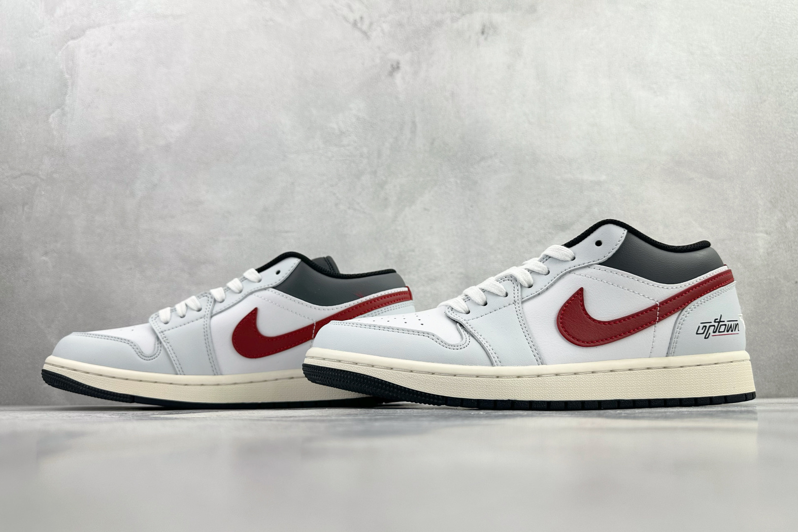 200 综合版 定制球鞋 Jordan Air Jordan 1 上城灰影 红灰 553558-081-Chinese UA Cheap High Quatity Brand Clothes Bags handbags Sneakers wholesale wholesaler seller from China Factory suppliers Fashion Clothing Shoes best Quality Beautiful Price 200 综合版 定制球鞋 Jordan Air Jordan 1 上城灰影 红灰 553558-081