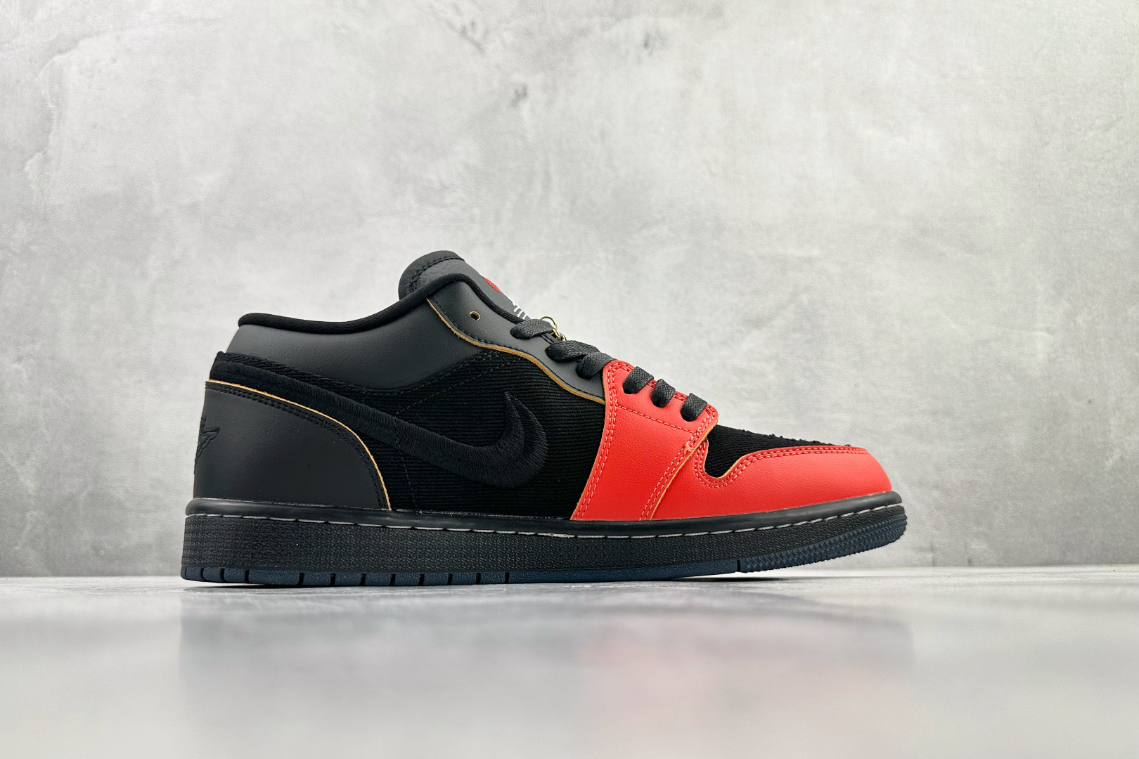 200 综合版 Jordan Air Jordan 1 Lucky Cat 黑红 IQ3460-010-Chinese UA Cheap High Quatity Brand Clothes Bags handbags Sneakers wholesale wholesaler seller from China Factory suppliers Fashion Clothing Shoes best Quality Beautiful Price 200 综合版 Jordan Air Jordan 1 Lucky Cat 黑红 IQ3460-010