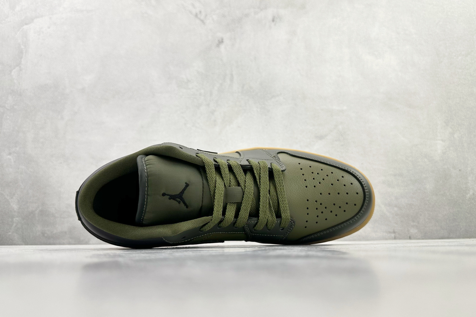 200 综合版 Jordan Air Jordan 1 深绿 IR0840-325-Chinese UA Cheap High Quatity Brand Clothes Bags handbags Sneakers wholesale wholesaler seller from China Factory suppliers Fashion Clothing Shoes best Quality Beautiful Price 200 综合版 Jordan Air Jordan 1 深绿 IR0840-325
