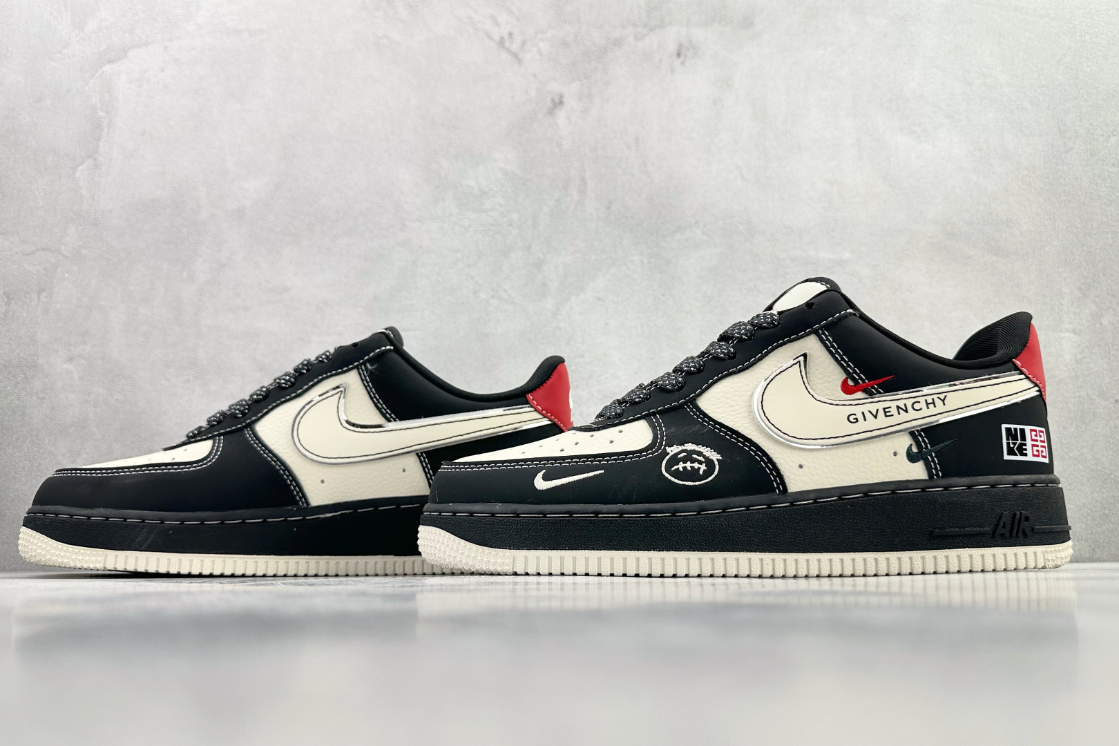 260 Nike AIR FORCE 1 Low NIKE 联名 黑白 XL1979-131-Chinese UA Cheap High Quatity Brand Clothes Bags handbags Sneakers wholesale wholesaler seller from China Factory suppliers Fashion Clothing Shoes best Quality Beautiful Price 260 Nike AIR FORCE 1 Low NIKE 联名 黑白 XL1979-131