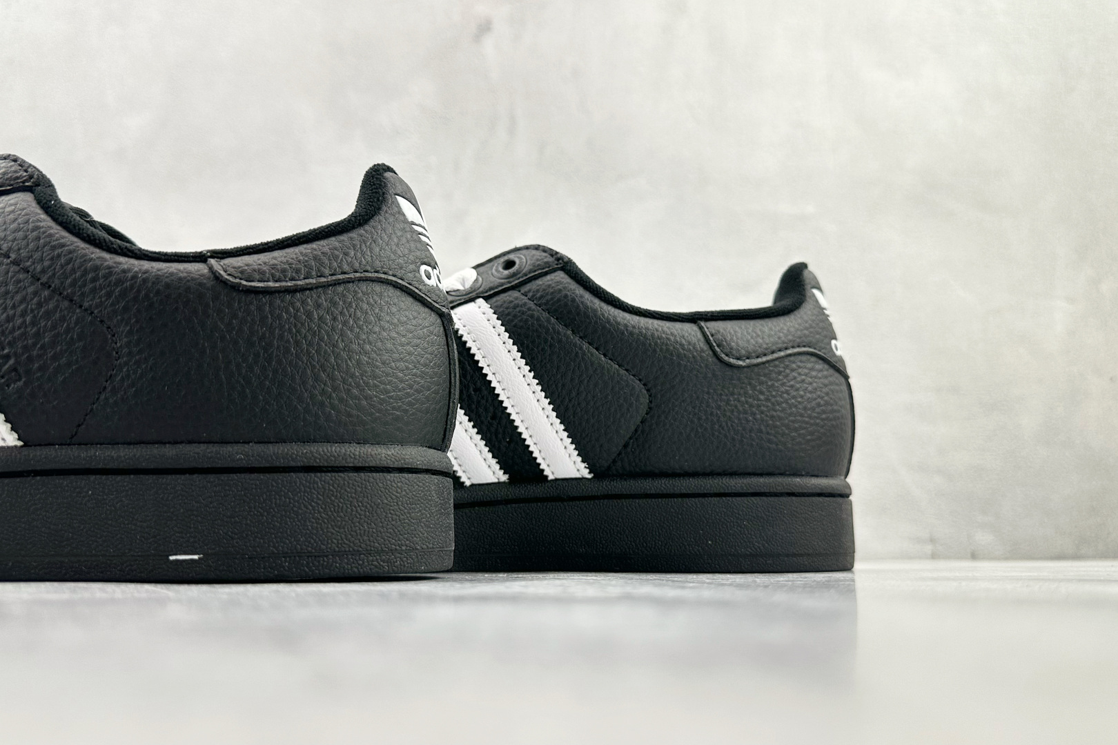 160 adidas originals Superstar 2 黑白 KK4474-Chinese UA Cheap High Quatity Brand Clothes Bags handbags Sneakers wholesale wholesaler seller from China Factory suppliers Fashion Clothing Shoes best Quality Beautiful Price 160 adidas originals Superstar 2 黑白 KK4474