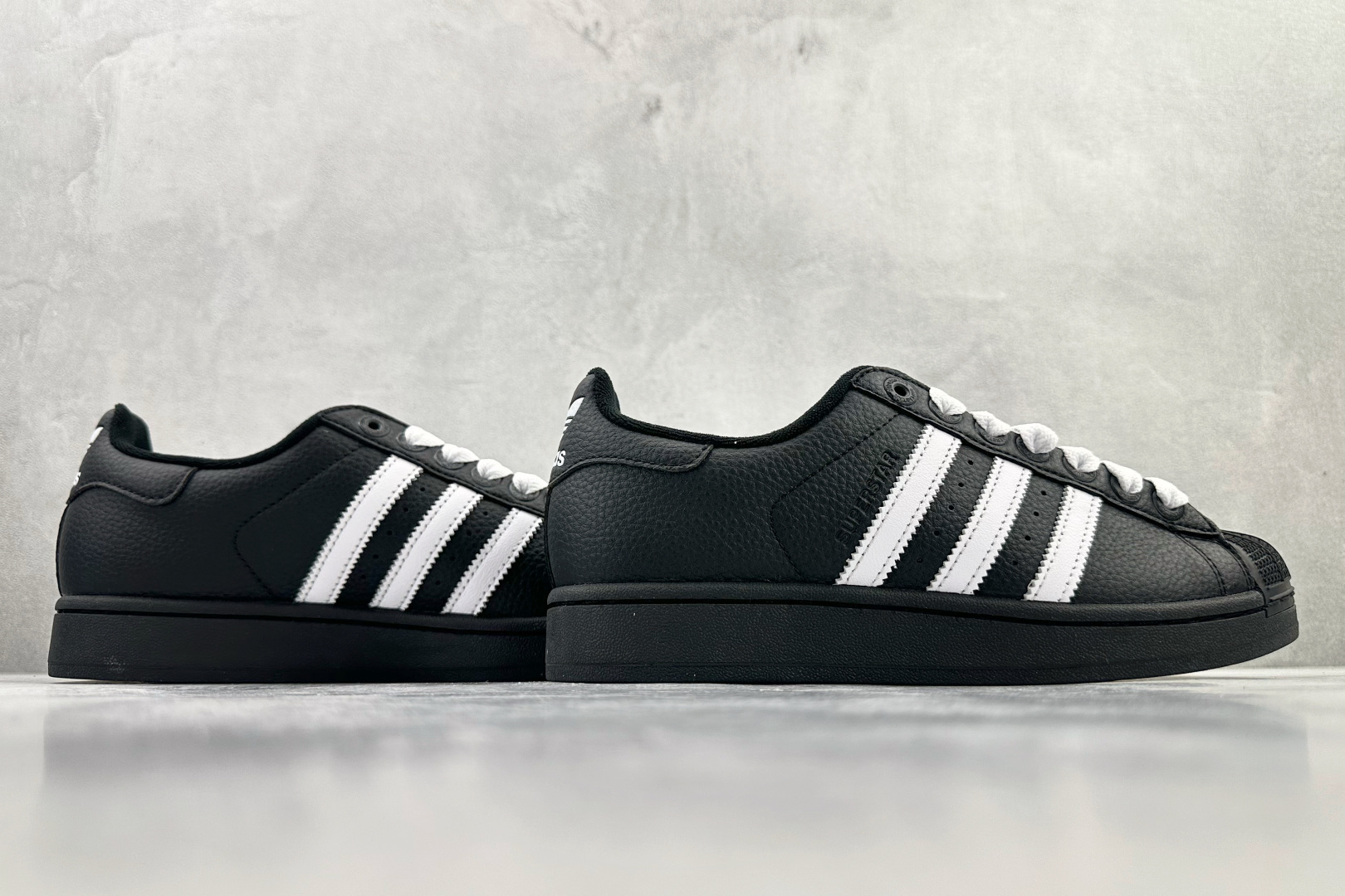 160 adidas originals Superstar 2 黑白 KK4474-Chinese UA Cheap High Quatity Brand Clothes Bags handbags Sneakers wholesale wholesaler seller from China Factory suppliers Fashion Clothing Shoes best Quality Beautiful Price 160 adidas originals Superstar 2 黑白 KK4474