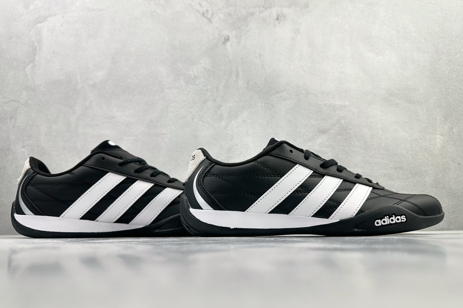 210 平台订单 adidas Adizero 2026 黑白 KI1466