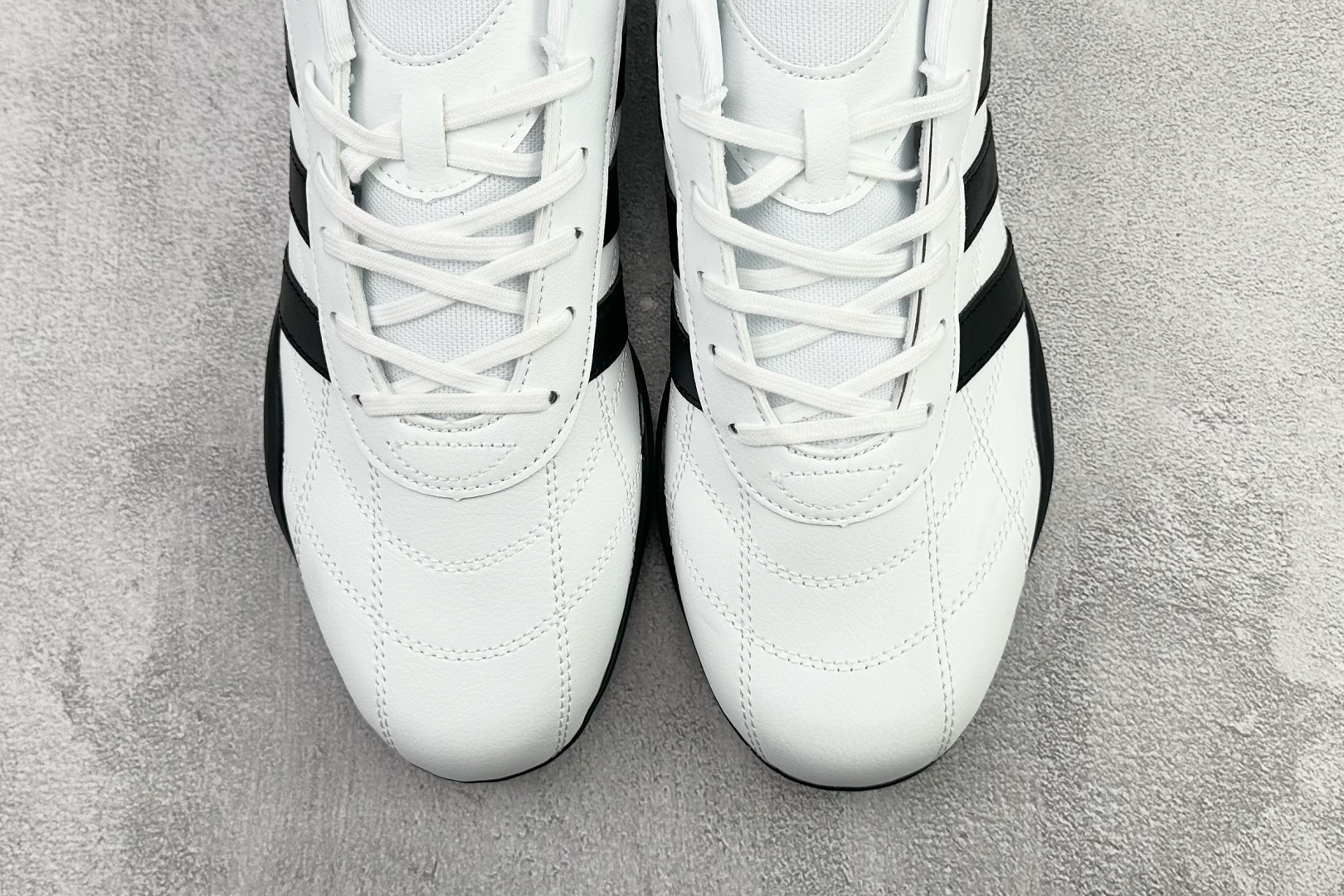 210 平台订单 adidas Adizero 2026 白黑 HQ9160-Chinese UA Cheap High Quatity Brand Clothes Bags handbags Sneakers wholesale wholesaler seller from China Factory suppliers Fashion Clothing Shoes best Quality Beautiful Price 210 平台订单 adidas Adizero 2026 白黑 HQ9160