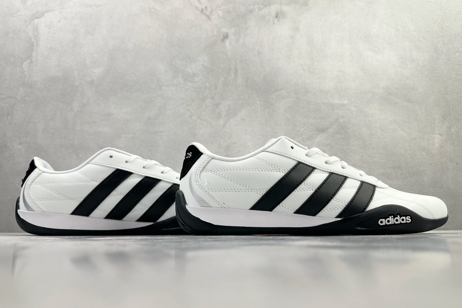 210 平台订单 adidas Adizero 2026 白黑 HQ9160-Chinese UA Cheap High Quatity Brand Clothes Bags handbags Sneakers wholesale wholesaler seller from China Factory suppliers Fashion Clothing Shoes best Quality Beautiful Price 210 平台订单 adidas Adizero 2026 白黑 HQ9160