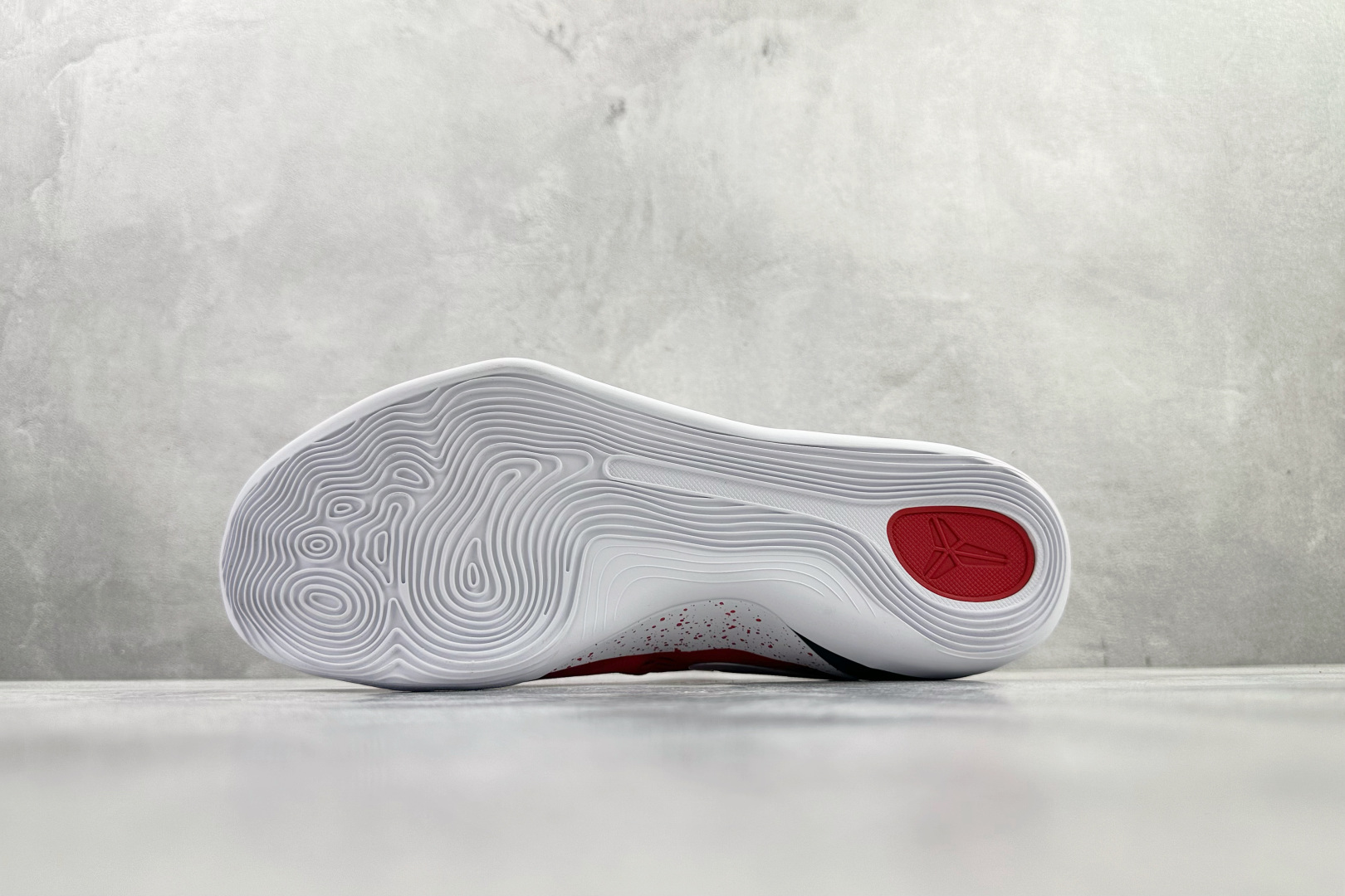 400 顶级完美复刻 Nike Kobe 9 Elite Low Protro TB 红白色 IH1401-600-Chinese UA Cheap High Quatity Brand Clothes Bags handbags Sneakers wholesale wholesaler seller from China Factory suppliers Fashion Clothing Shoes best Quality Beautiful Price 400 顶级完美复刻 Nike Kobe 9 Elite Low Protro TB 红白色 IH1401-600