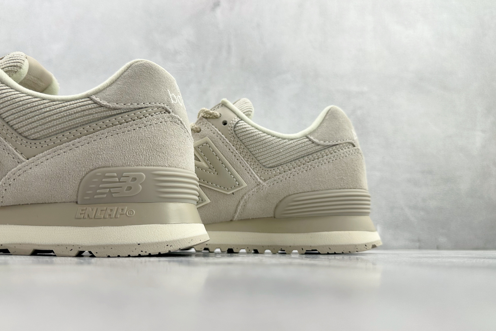 180 顶级New Balance NB 574 米色 WL574CBG-Chinese UA Cheap High Quatity Brand Clothes Bags handbags Sneakers wholesale wholesaler seller from China Factory suppliers Fashion Clothing Shoes best Quality Beautiful Price 180 顶级New Balance NB 574 米色 WL574CBG