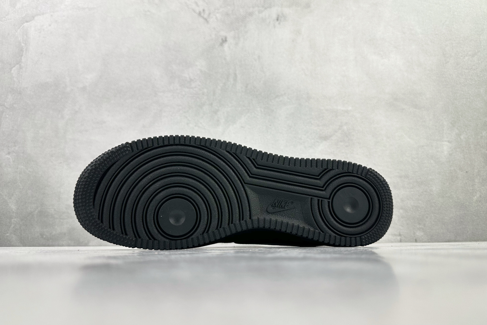 250 原厂皮 Nike Air Force 1 retro low qs black 黑色 CQ0492-001-19-Chinese UA Cheap High Quatity Brand Clothes Bags handbags Sneakers wholesale wholesaler seller from China Factory suppliers Fashion Clothing Shoes best Quality Beautiful Price 250 原厂皮 Nike Air Force 1 retro low qs black 黑色 CQ0492-001-19