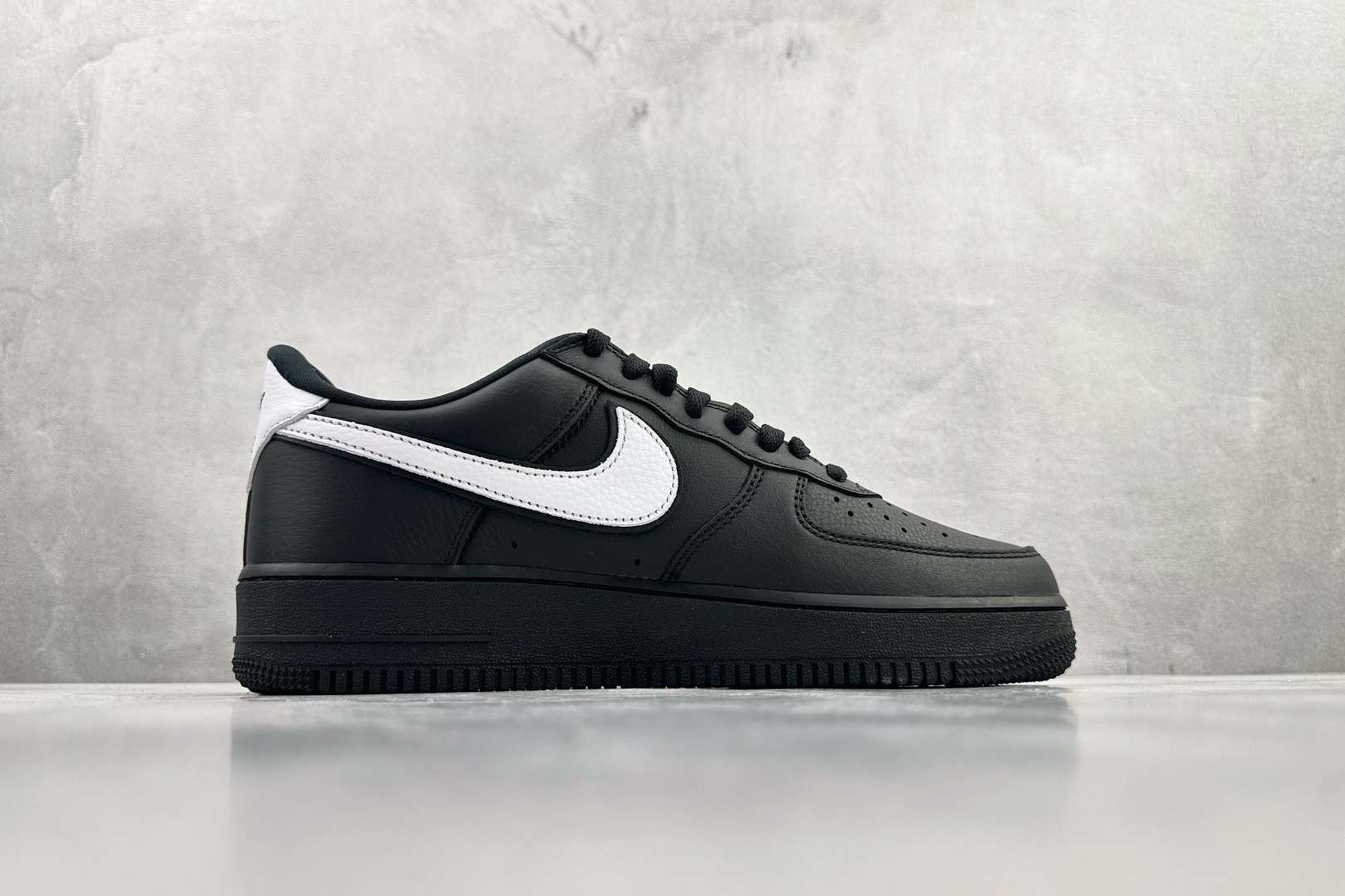 250 原厂皮 Nike Air Force 1 retro low qs black 黑色 CQ0492-001-19-Chinese UA Cheap High Quatity Brand Clothes Bags handbags Sneakers wholesale wholesaler seller from China Factory suppliers Fashion Clothing Shoes best Quality Beautiful Price 250 原厂皮 Nike Air Force 1 retro low qs black 黑色 CQ0492-001-19