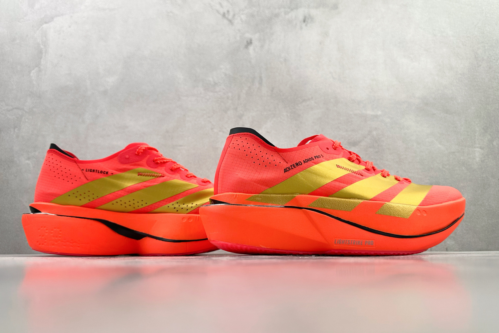 210 adidas Adizero Adios Pro 5金红 K18291-Chinese UA Cheap High Quatity Brand Clothes Bags handbags Sneakers wholesale wholesaler seller from China Factory suppliers Fashion Clothing Shoes best Quality Beautiful Price 210 adidas Adizero Adios Pro 5金红 K18291
