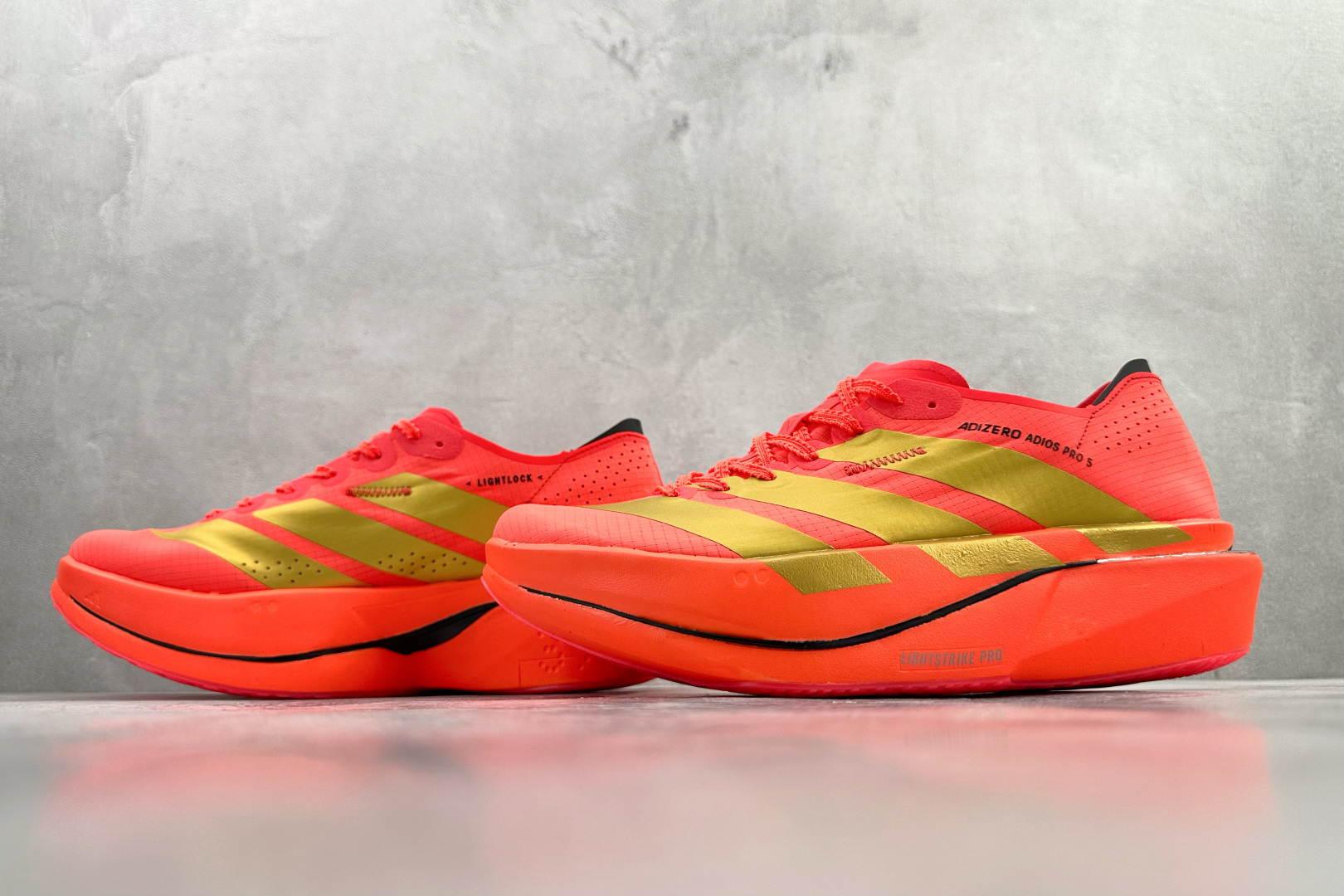 210 adidas Adizero Adios Pro 5金红 K18291-Chinese UA Cheap High Quatity Brand Clothes Bags handbags Sneakers wholesale wholesaler seller from China Factory suppliers Fashion Clothing Shoes best Quality Beautiful Price 210 adidas Adizero Adios Pro 5金红 K18291