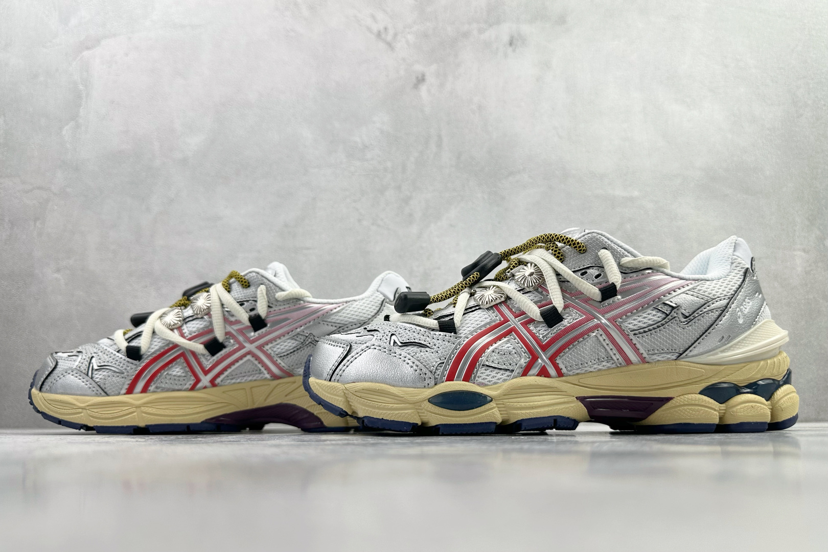 TOGA x ASICS Gel-Cumulus 16 TG 银红 1203B115-100