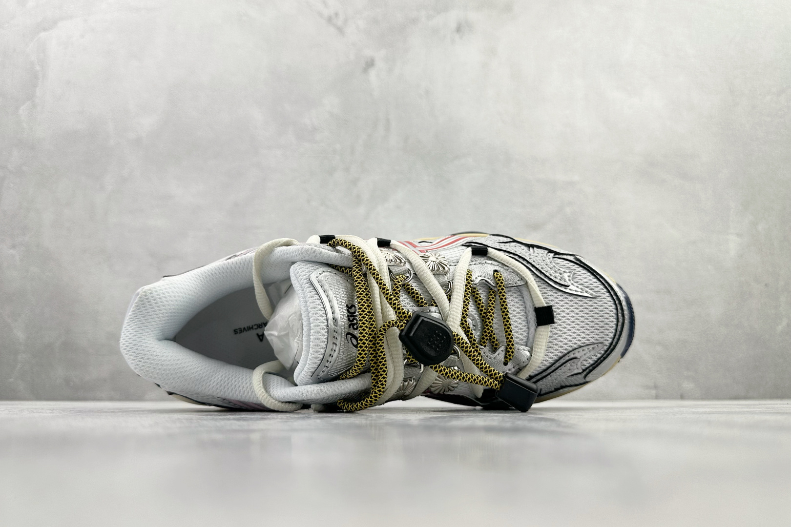 TOGA x ASICS Gel-Cumulus 16 TG 银红 1203B115-100