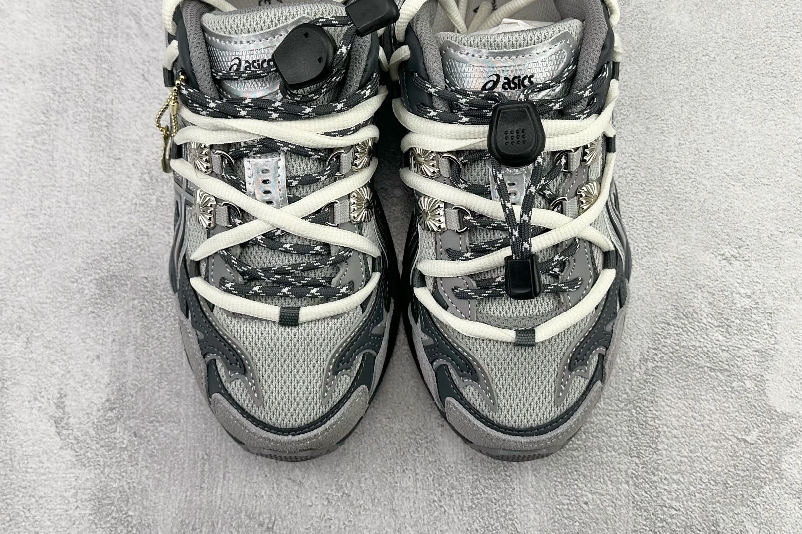 220 TOGA x ASICS Gel-Cumulus 16 TG 灰色 1203A838-020-Chinese UA Cheap High Quatity Brand Clothes Bags handbags Sneakers wholesale wholesaler seller from China Factory suppliers Fashion Clothing Shoes best Quality Beautiful Price 220 TOGA x ASICS Gel-Cumulus 16 TG 灰色 1203A838-020