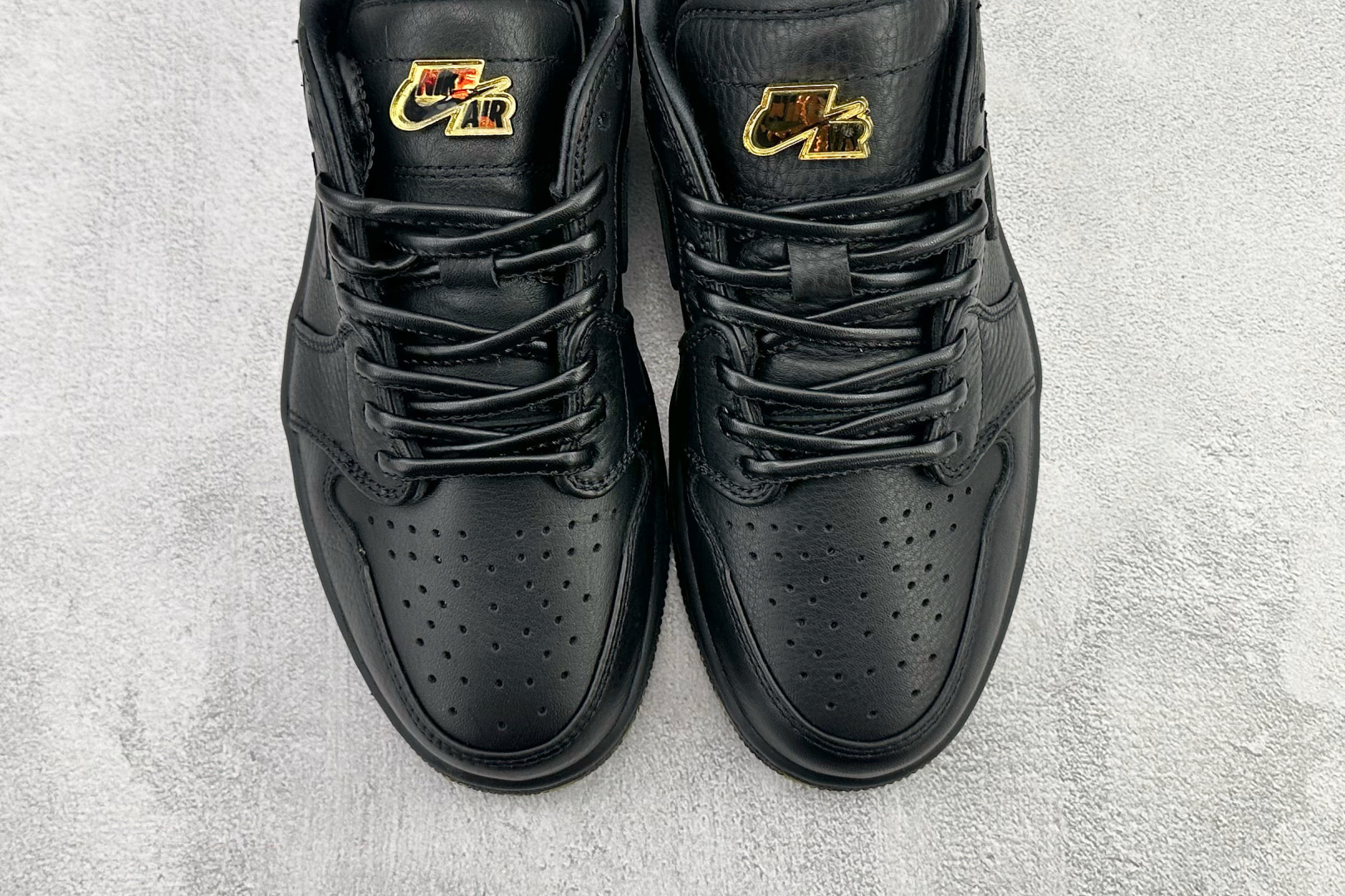 310 平台爆款 Jordan Air Jordan 1 Retro ”Xuan Wu” 玄武 国区限定 黑色 IO3147-001