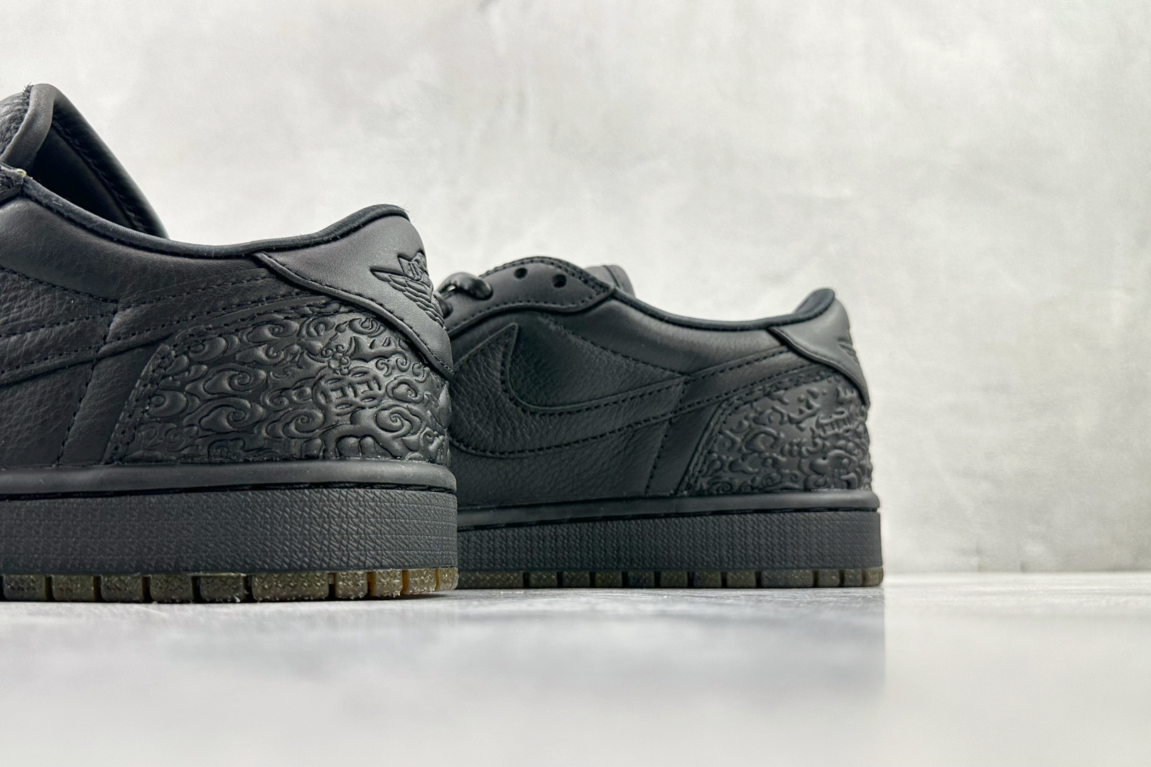310 平台爆款 Jordan Air Jordan 1 Retro ”Xuan Wu” 玄武 国区限定 黑色 IO3147-001