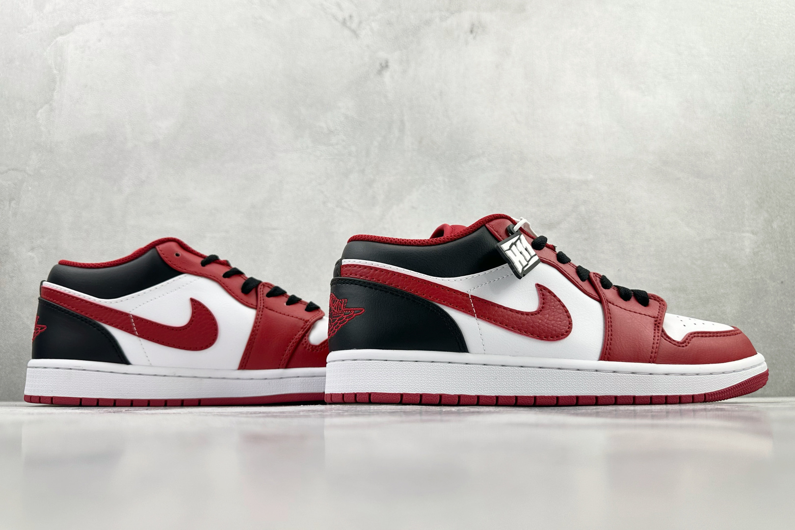 210 平台爆款 Jordan Air Jordan 1 Low 红白黑 553558-163