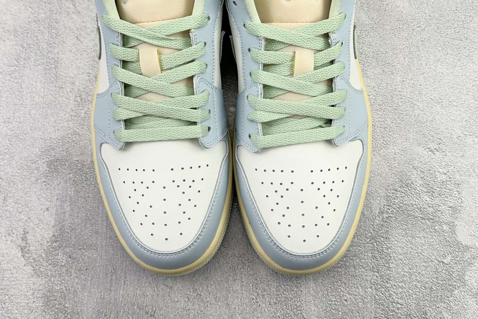 200 综合版 Jordan Air Jordan 1 绿蓝 DC0774-108-Chinese UA Cheap High Quatity Brand Clothes Bags handbags Sneakers wholesale wholesaler seller from China Factory suppliers Fashion Clothing Shoes best Quality Beautiful Price 200 综合版 Jordan Air Jordan 1 绿蓝 DC0774-108
