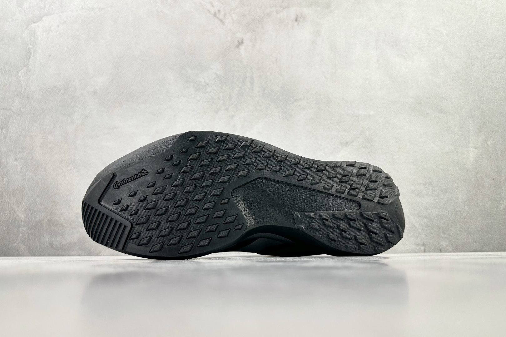 210 平台订单 adidas Adizero Evo SL ATR M黑白 KK2683-Chinese UA Cheap High Quatity Brand Clothes Bags handbags Sneakers wholesale wholesaler seller from China Factory suppliers Fashion Clothing Shoes best Quality Beautiful Price 210 平台订单 adidas Adizero Evo SL ATR M黑白 KK2683