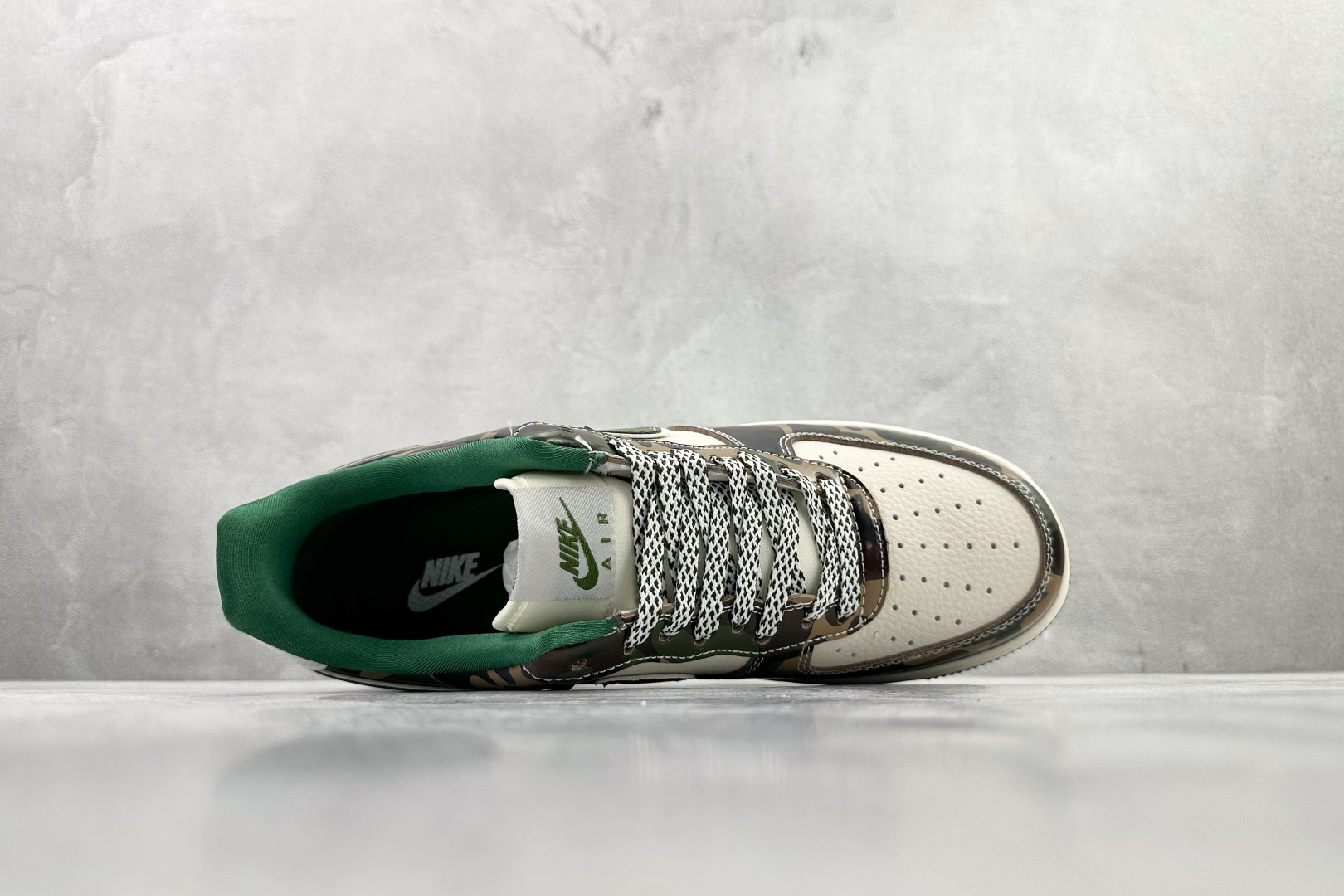 260 Nike AIR FORCE 1'07 LX 迷彩绿 SY1388-032-Chinese UA Cheap High Quatity Brand Clothes Bags handbags Sneakers wholesale wholesaler seller from China Factory suppliers Fashion Clothing Shoes best Quality Beautiful Price 260 Nike AIR FORCE 1'07 LX 迷彩绿 SY1388-032