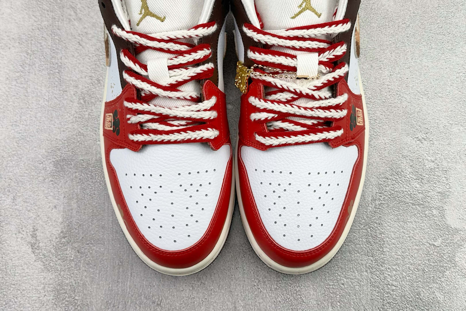 200 综合版 定制球鞋 Jordan Air Jordan 1 福马红金马年限定 红棕色 IQ5321-121