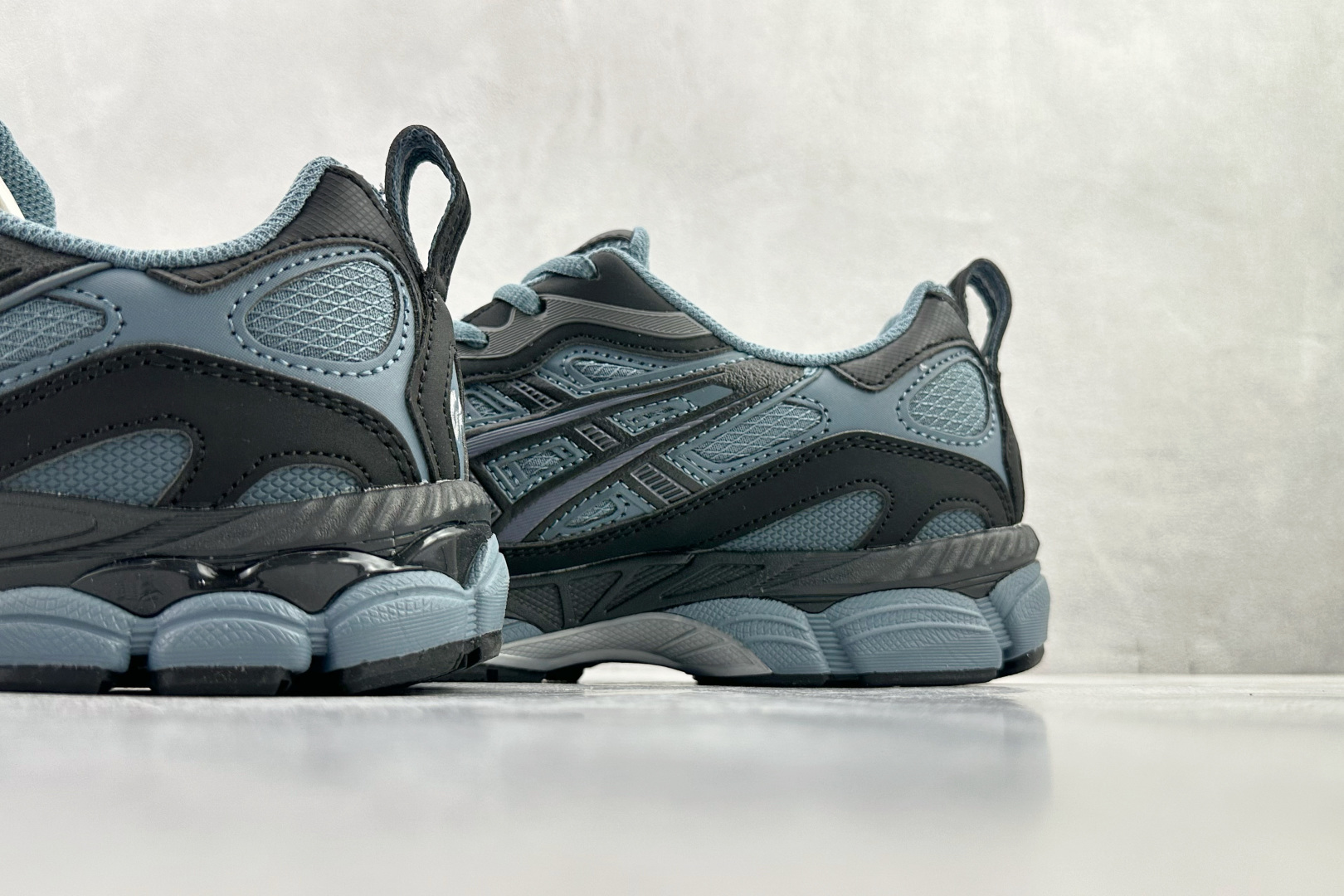 180 ASICS GEL-NRCD 蓝黑色 1203A735-021-Chinese UA Cheap High Quatity Brand Clothes Bags handbags Sneakers wholesale wholesaler seller from China Factory suppliers Fashion Clothing Shoes best Quality Beautiful Price 180 ASICS GEL-NRCD 蓝黑色 1203A735-021
