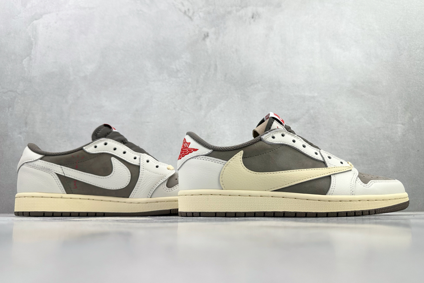 260 Travis Scott x Jordan Air Jordan 1 白棕色 反转摩卡 倒钩3.0 DM7866-162-Chinese UA Cheap High Quatity Brand Clothes Bags handbags Sneakers wholesale wholesaler seller from China Factory suppliers Fashion Clothing Shoes best Quality Beautiful Price 260 Travis Scott x Jordan Air Jordan 1 白棕色 反转摩卡 倒钩3.0 DM7866-162