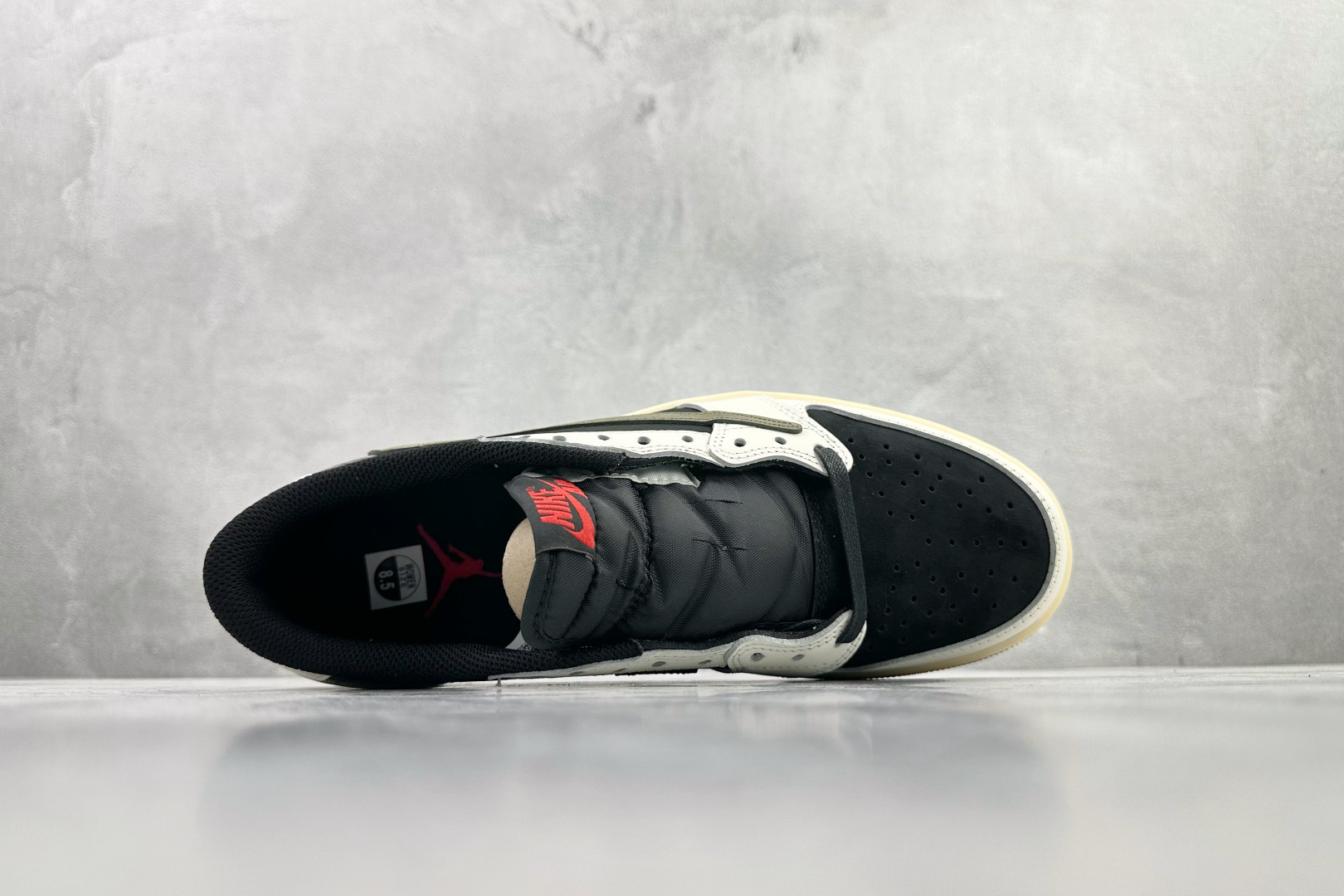 260 Travis Scott x Jordan Air Jordan 1 倒钩 5.0 Low ”Medium Olive” 黑绿橄榄 DZ4137-106