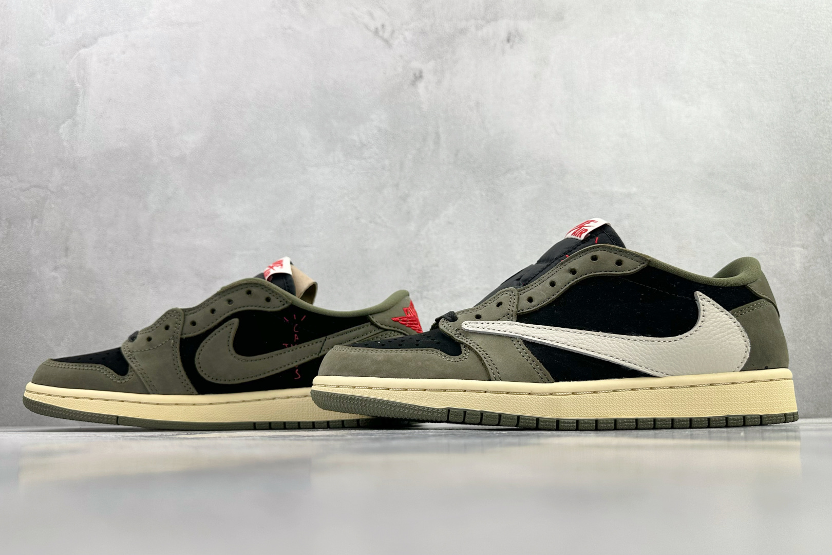 260 Travis Scott x Jordan Air Jordan 1 Low 倒钩7.0 绿黑白 DM7866-002