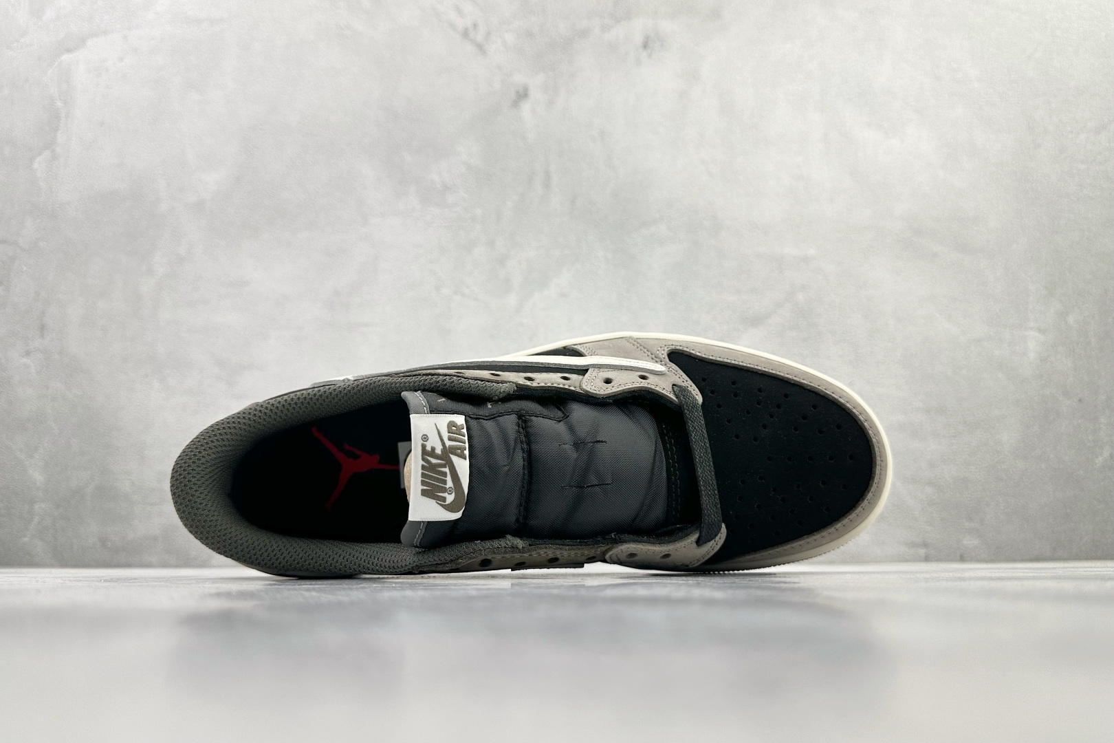 260 Travis Scott x Jordan Air Jordan 1 黑灰 CQ4277-001-Chinese UA Cheap High Quatity Brand Clothes Bags handbags Sneakers wholesale wholesaler seller from China Factory suppliers Fashion Clothing Shoes best Quality Beautiful Price 260 Travis Scott x Jordan Air Jordan 1 黑灰 CQ4277-001