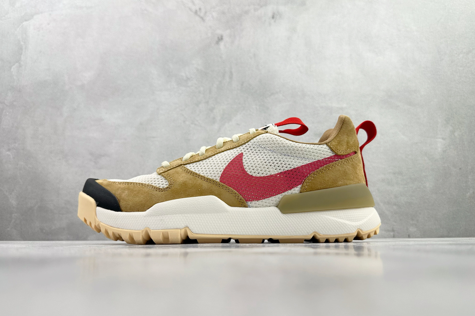 350 全新工厂开发 Tom Sachs x Nike Craft Mars Yard Shoe 3.0米棕色 IF2885-100