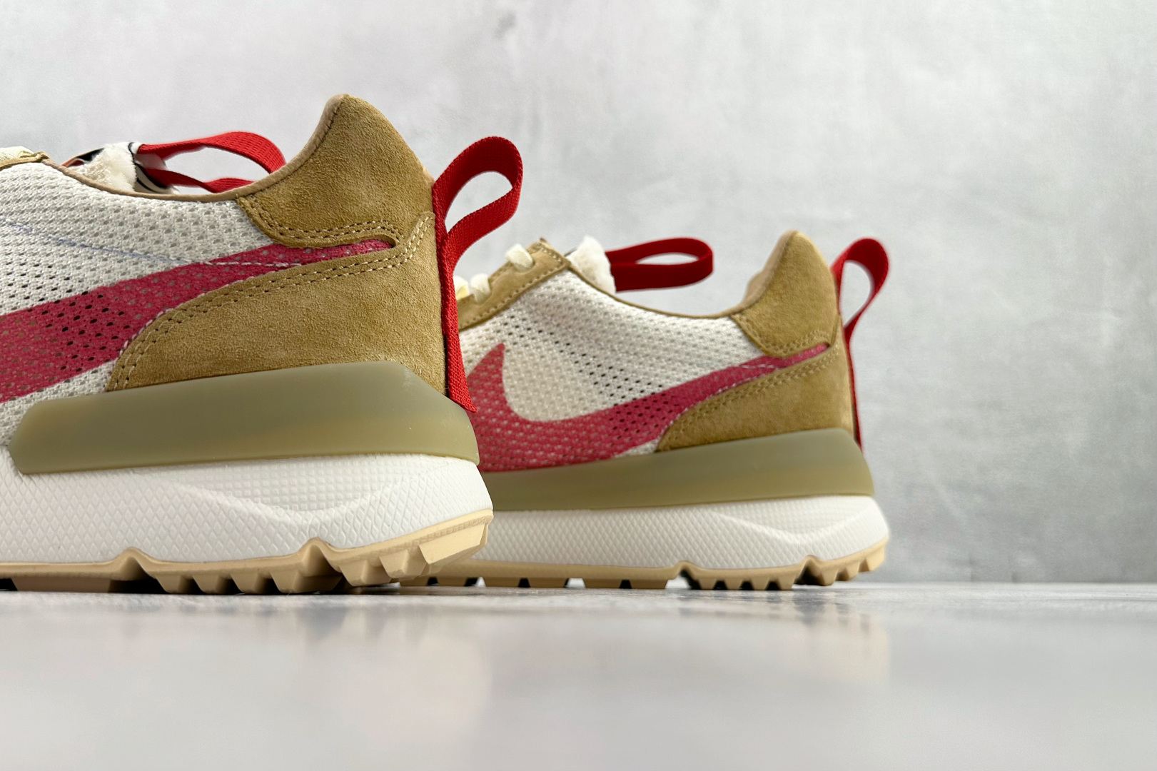 350 全新工厂开发 Tom Sachs x Nike Craft Mars Yard Shoe 3.0米棕色 IF2885-100